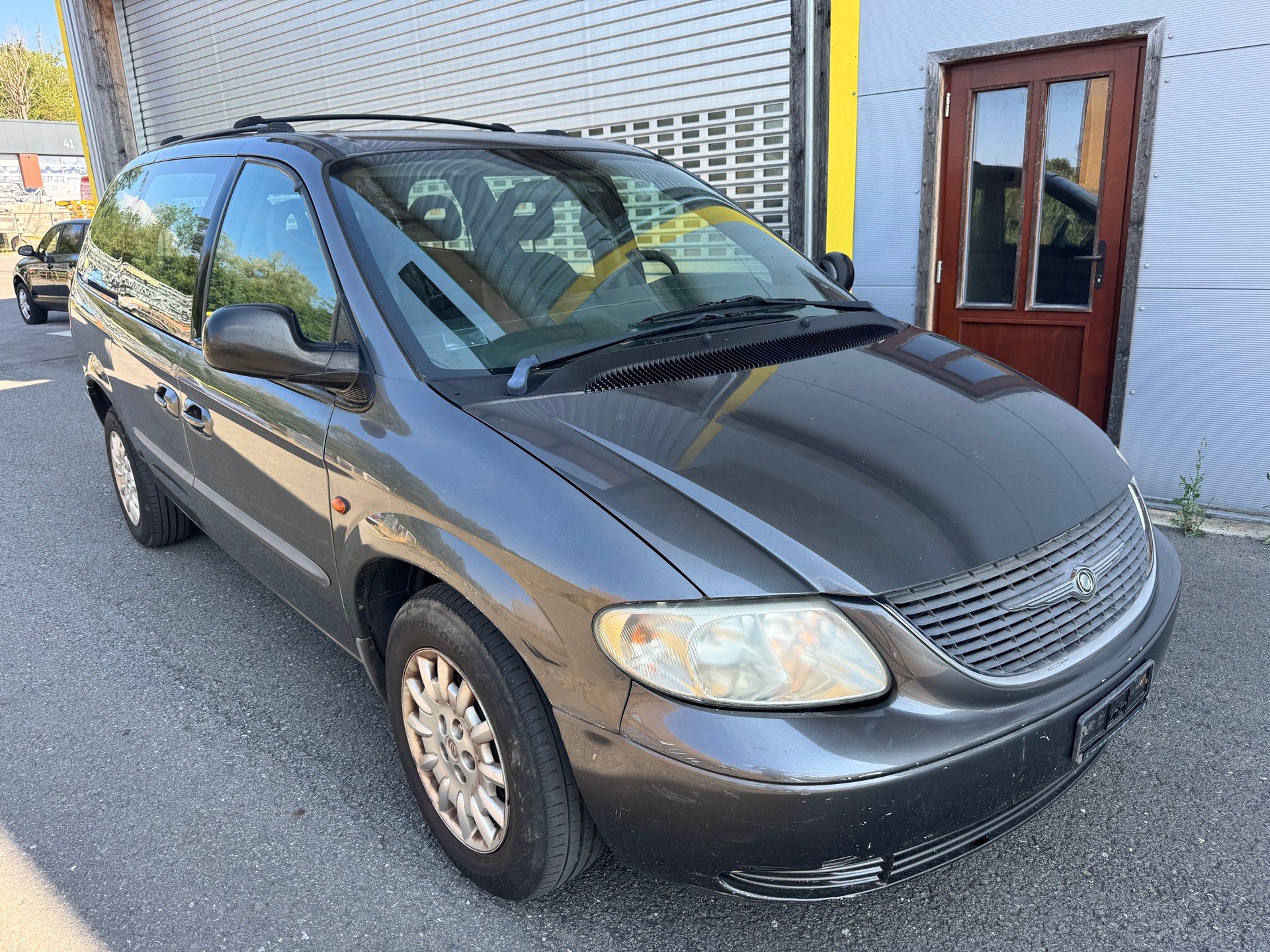 CHRYSLER Grand Voyager 2.5 CRD SE-image-0