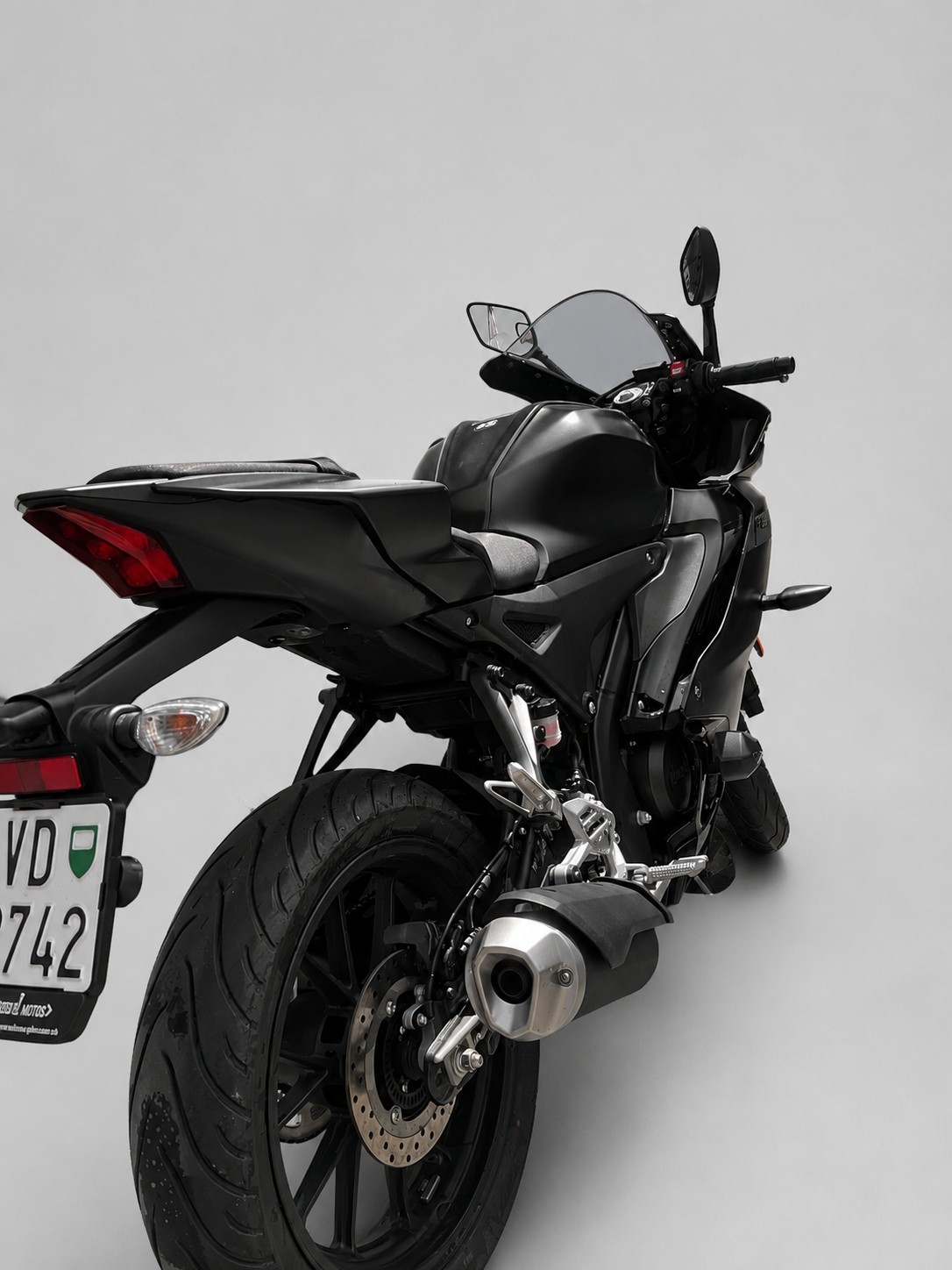 YAMAHA YZF-R 125 ABS-image-3