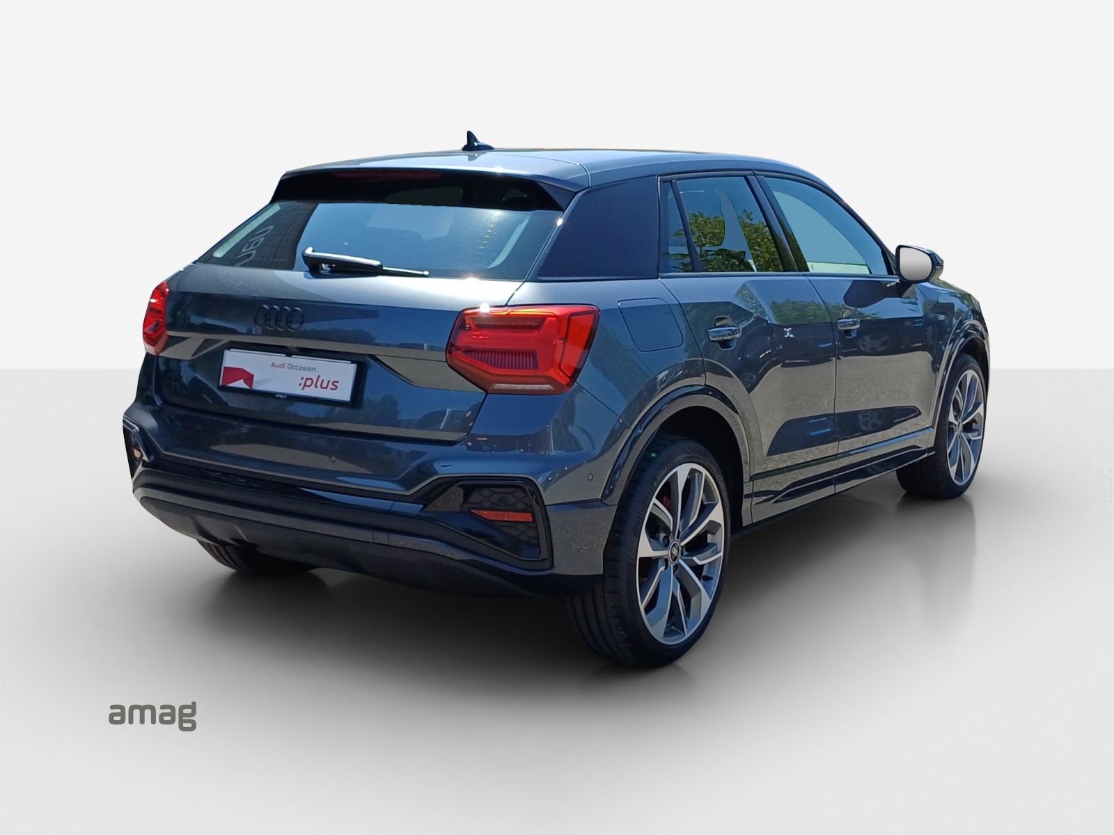 AUDI Q2 35 TFSI S line S-tronic-image-4