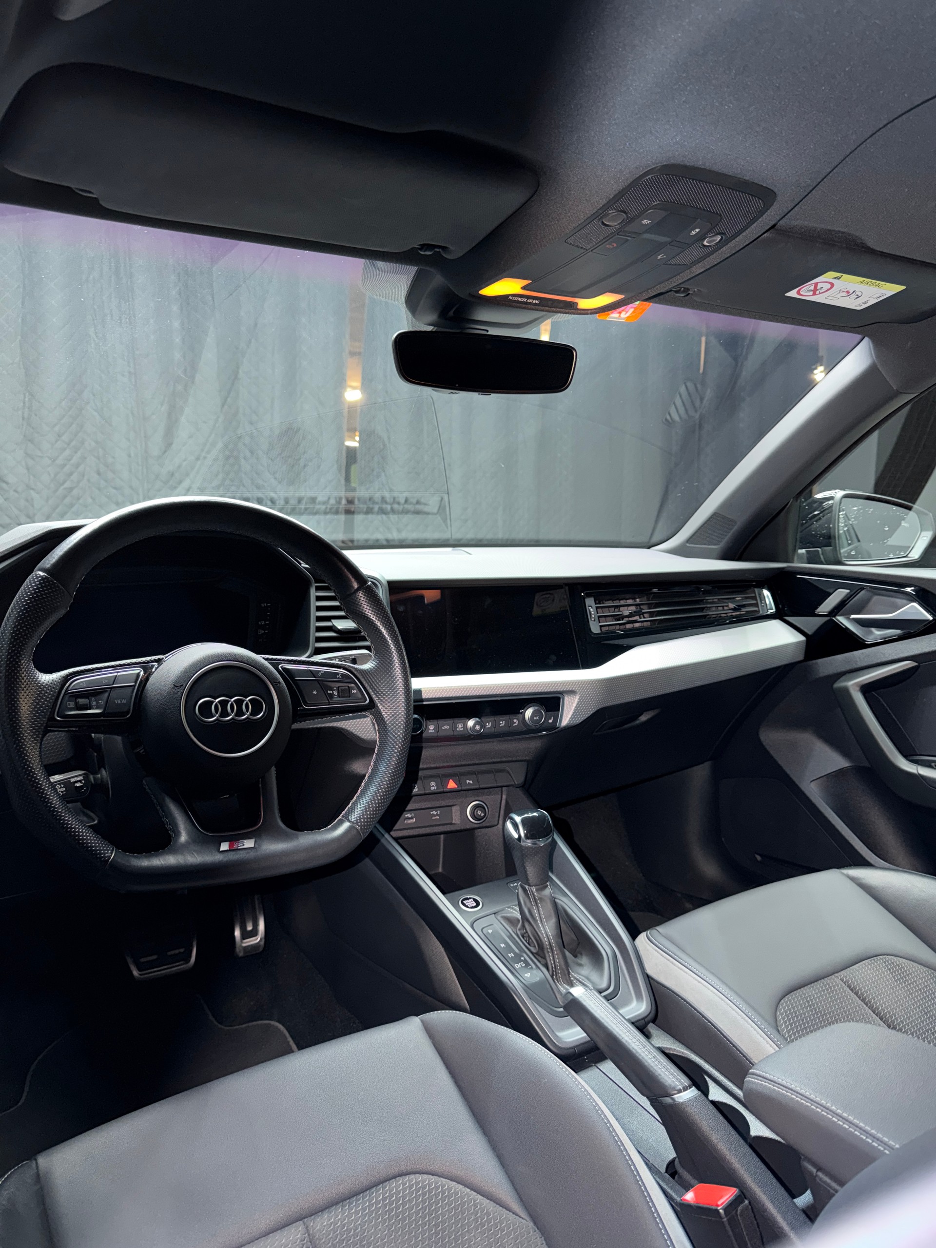 AUDI A1 Sportback 35 TFSI S-tronic-image-4