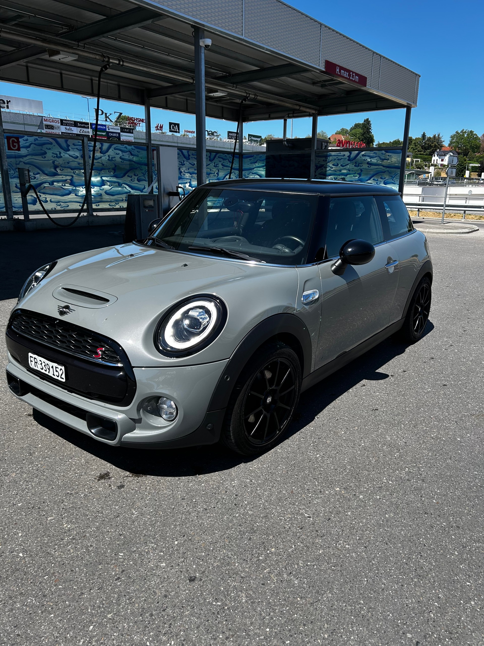 MINI 2.0i Cooper S-image-0