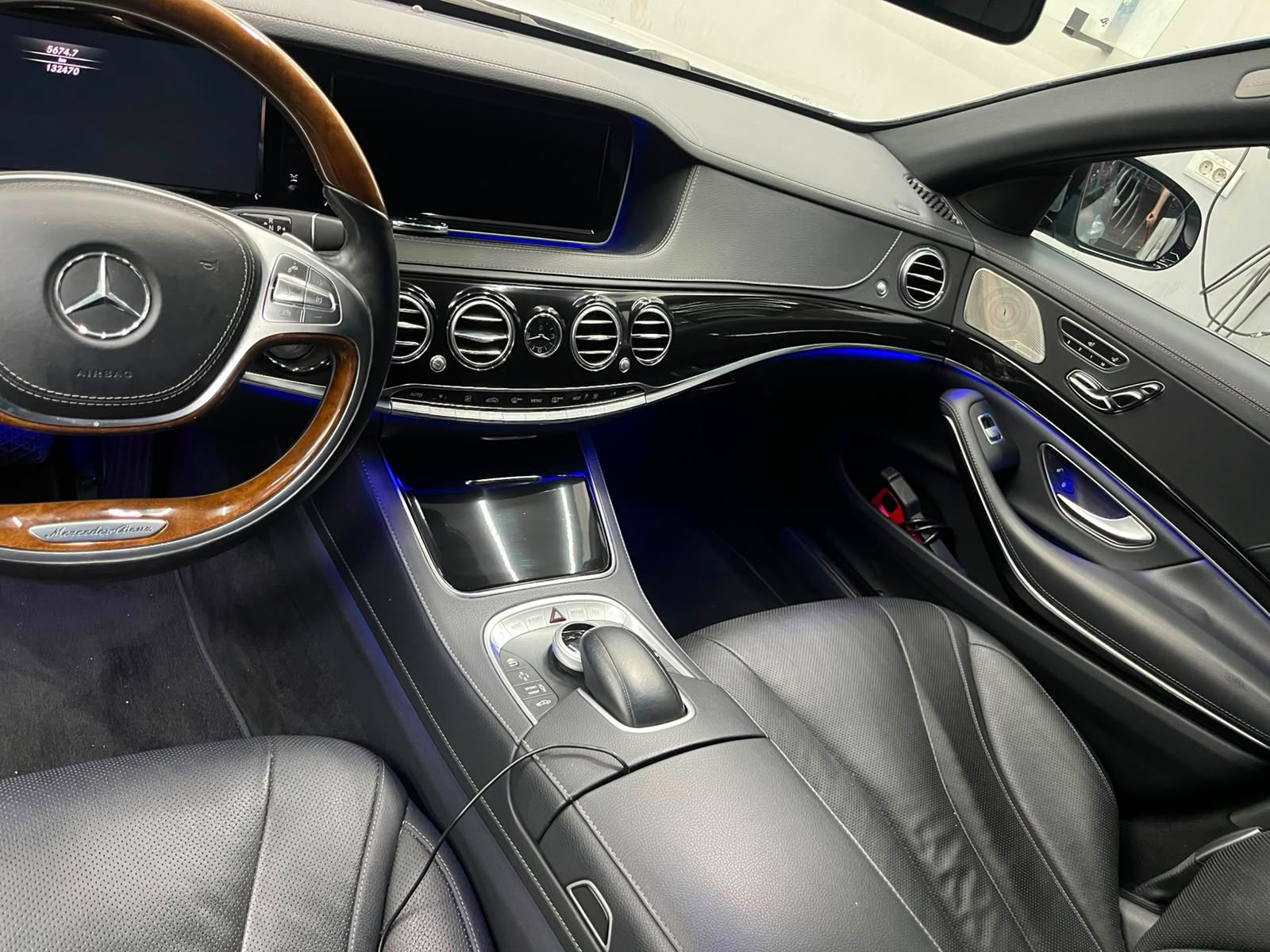 MERCEDES-BENZ S 500 V8 4matic-image-5