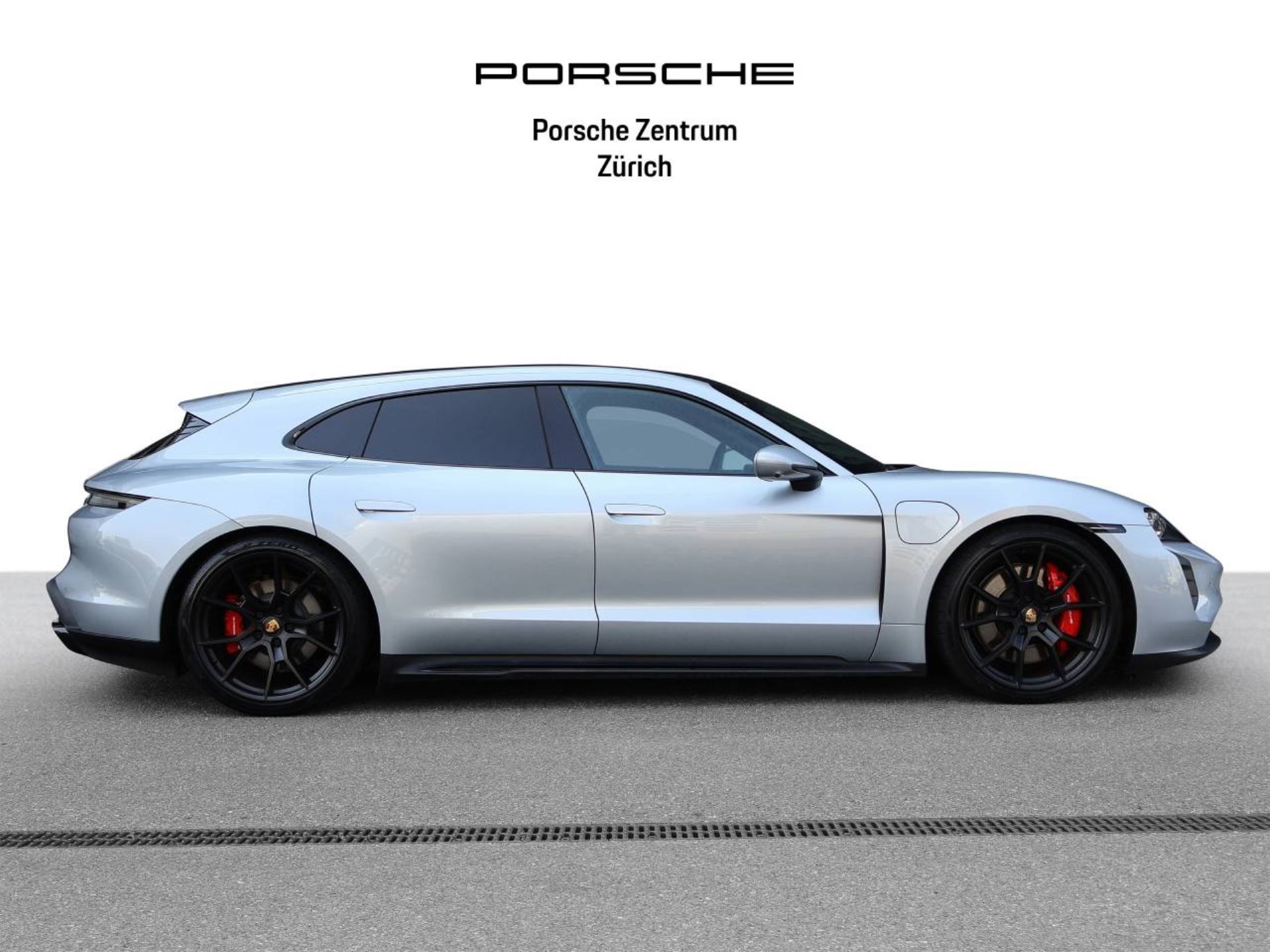 PORSCHE Taycan GTS Sport Turismo-image-6