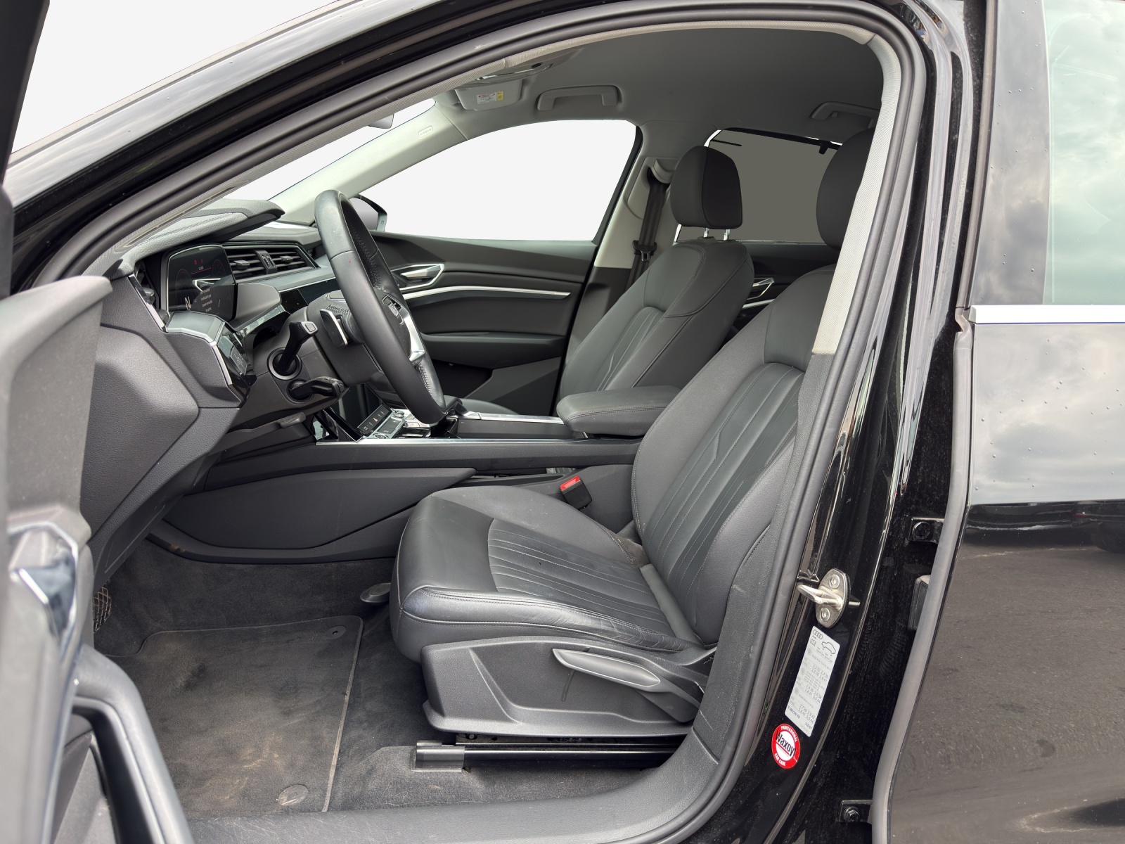 AUDI e-tron 50 Sportback S Line Attraction quattro-image-8