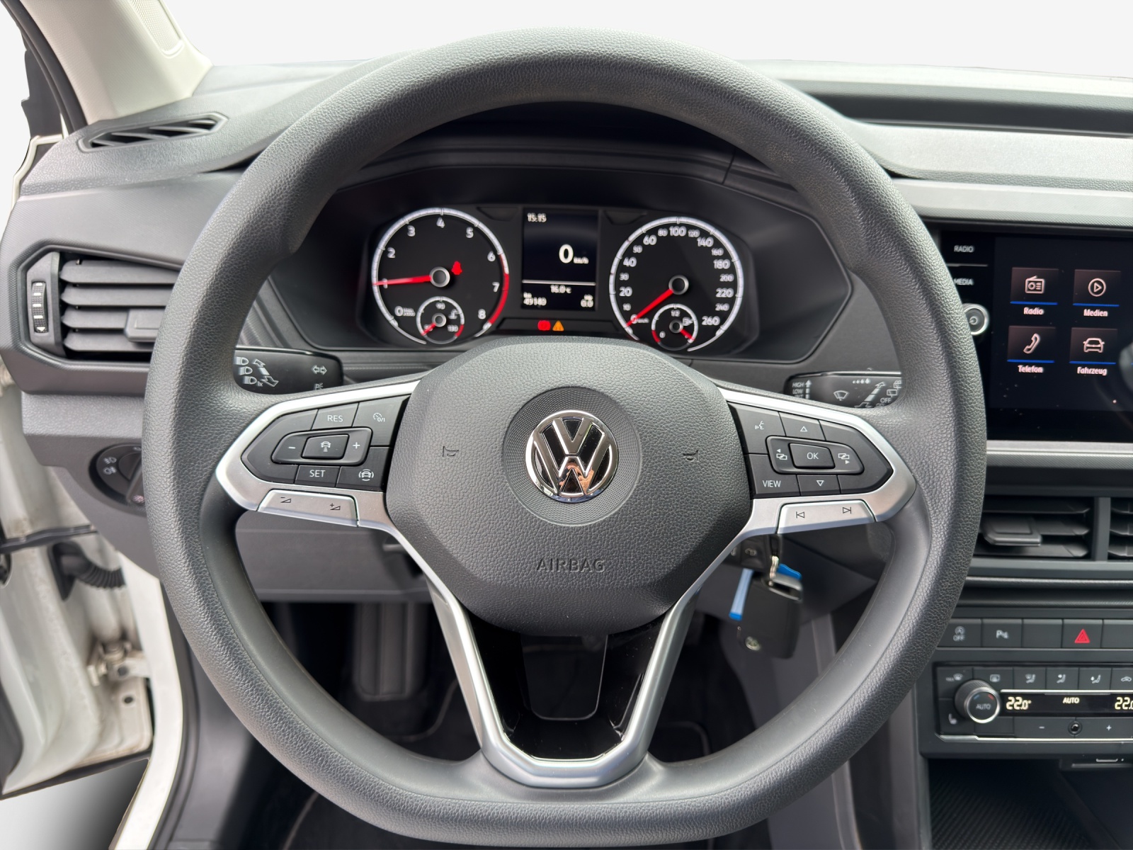 VW T-Cross 1.0 TSI-image-9