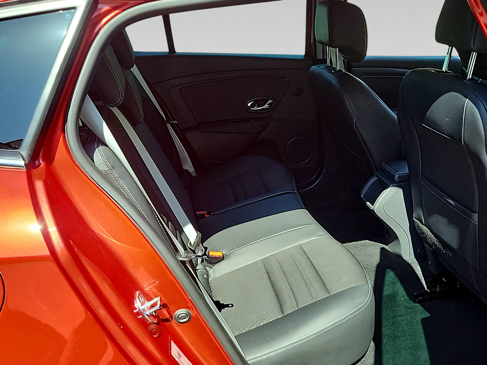 RENAULT Mégane Grandtour 1.2 TCe 130 Bose EDC-image-7