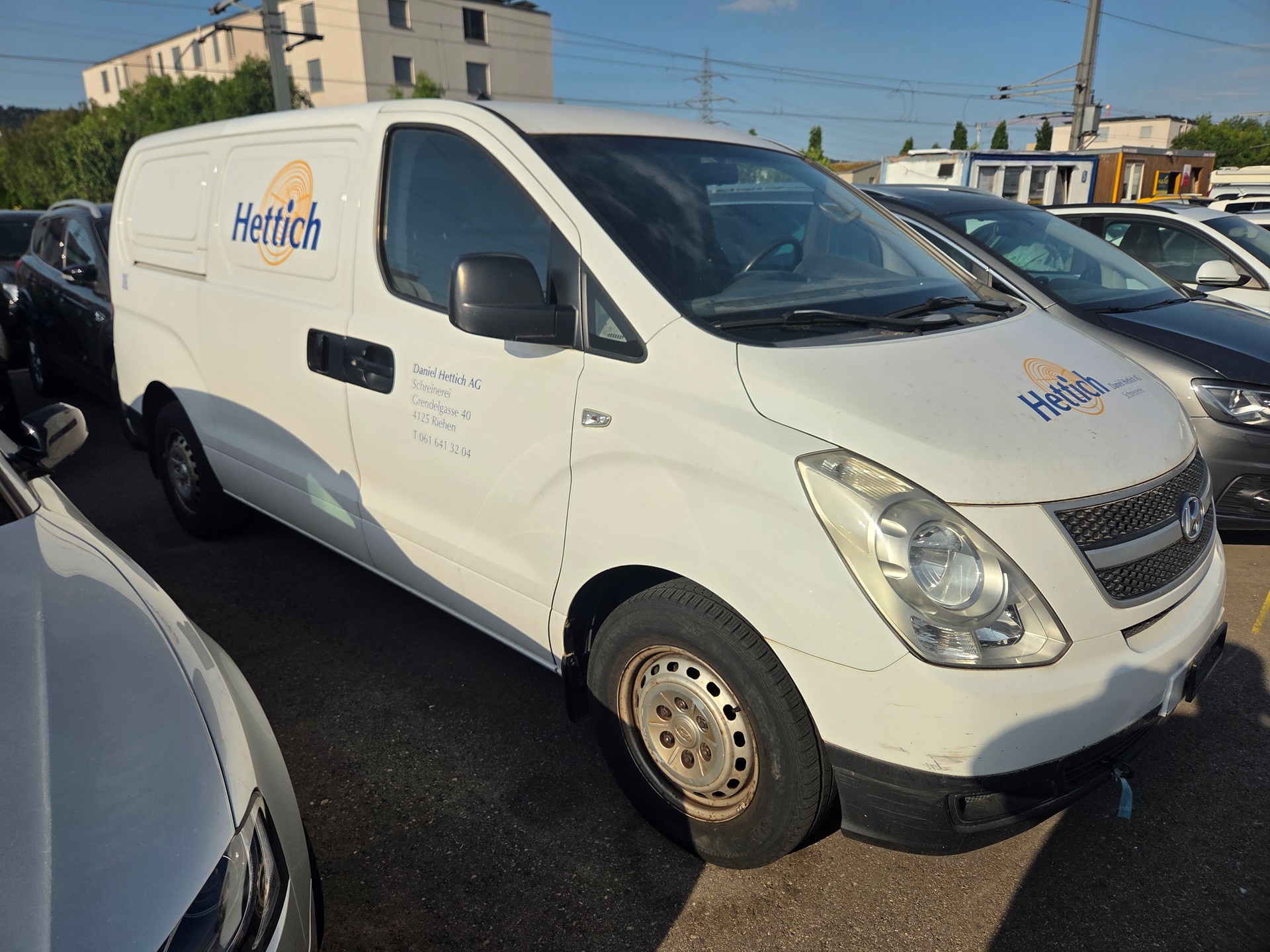 HYUNDAI H-1 Cargo 2.5 CRDi HP 5-Türen / Portes / Porte-image-0