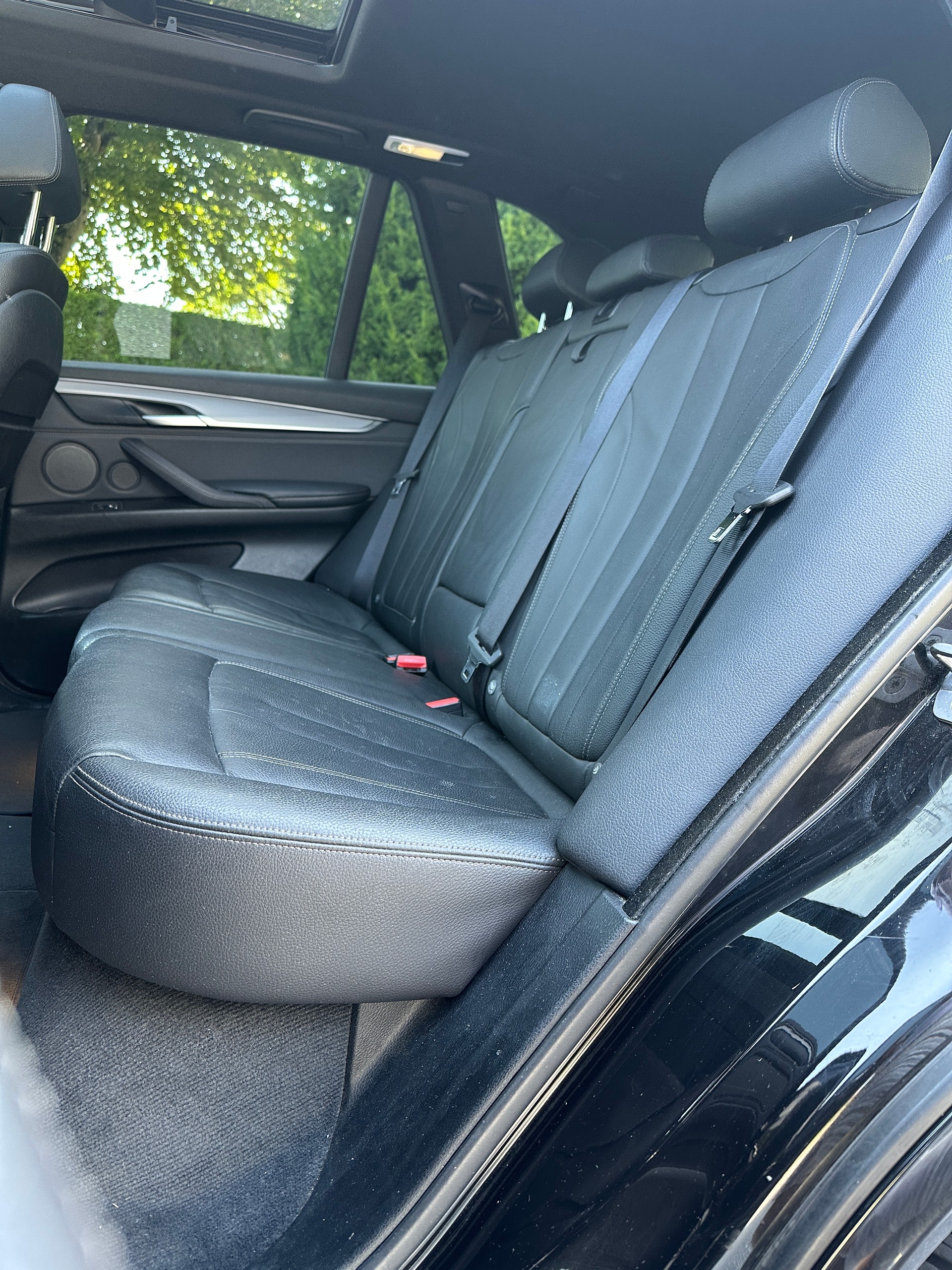 BMW 40e xDrive paddles-image-4