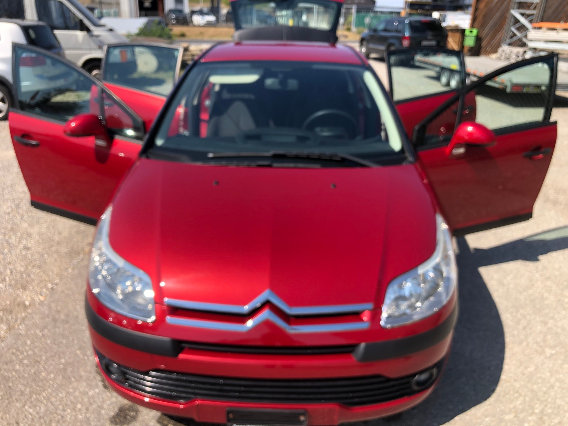 CITROEN C4 Berline 1.6i 16V VTR-image-10