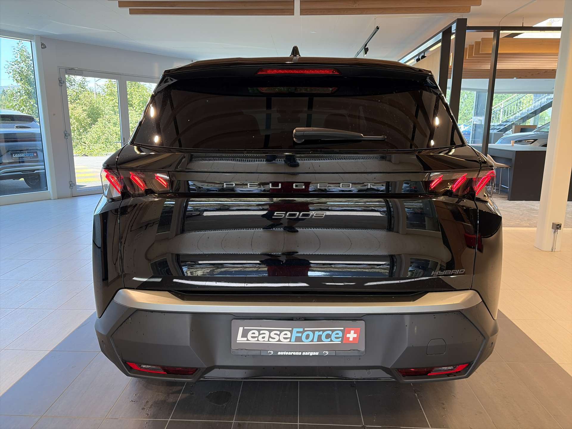 PEUGEOT 5008 145 Hybrid GT 7-Plätzer e-DCS-Automat-image-12