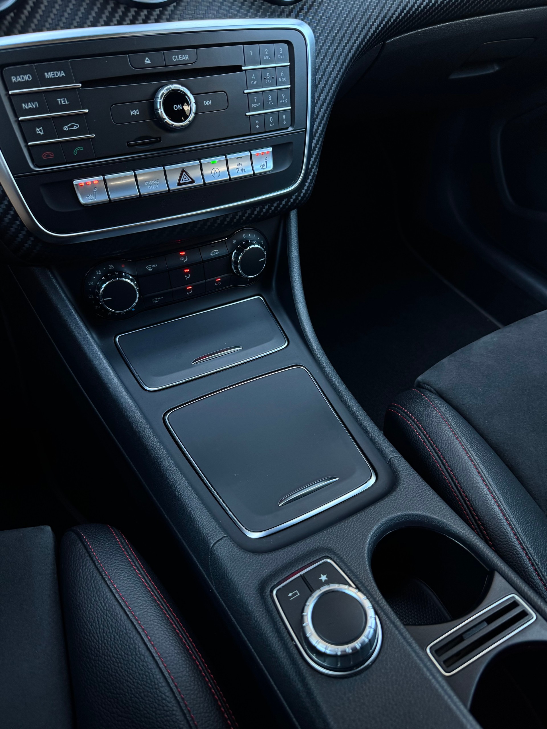 MERCEDES-BENZ A 180 AMG Line 7G-DCT / ab MFK bei Verkauf-image-13