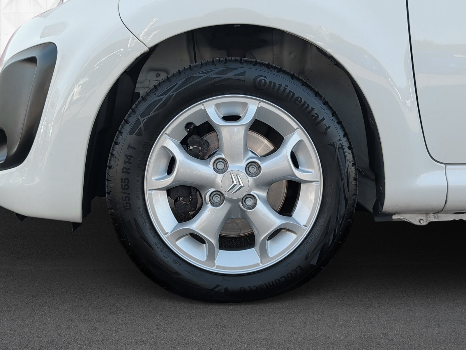 CITROEN C1 1.0i Attraction-image-7