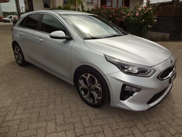KIA Ceed Sportswagon 1.4 T-GDi Style DCT-image-6