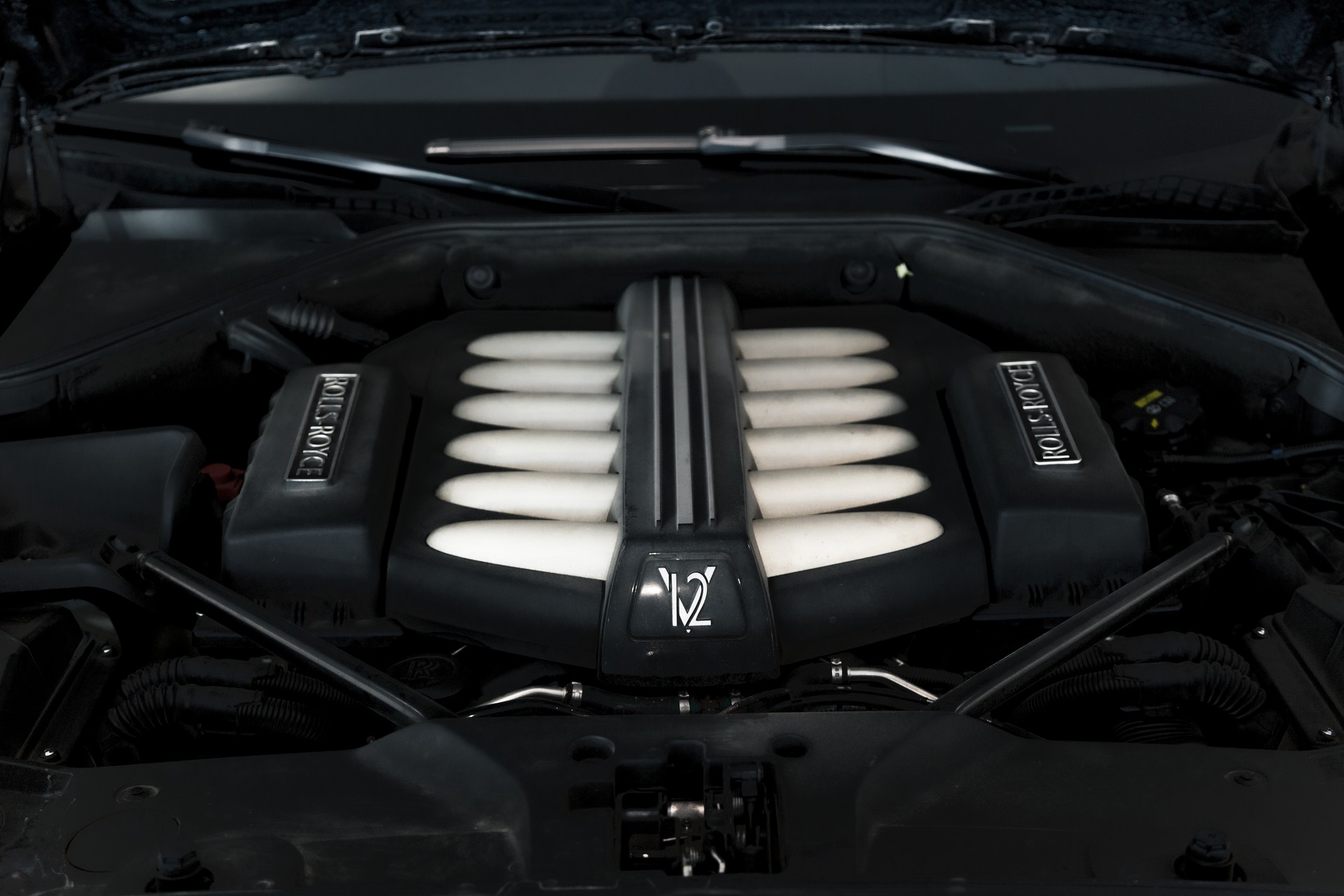 ROLLS-ROYCE Wraith 6.6 V12-image-24