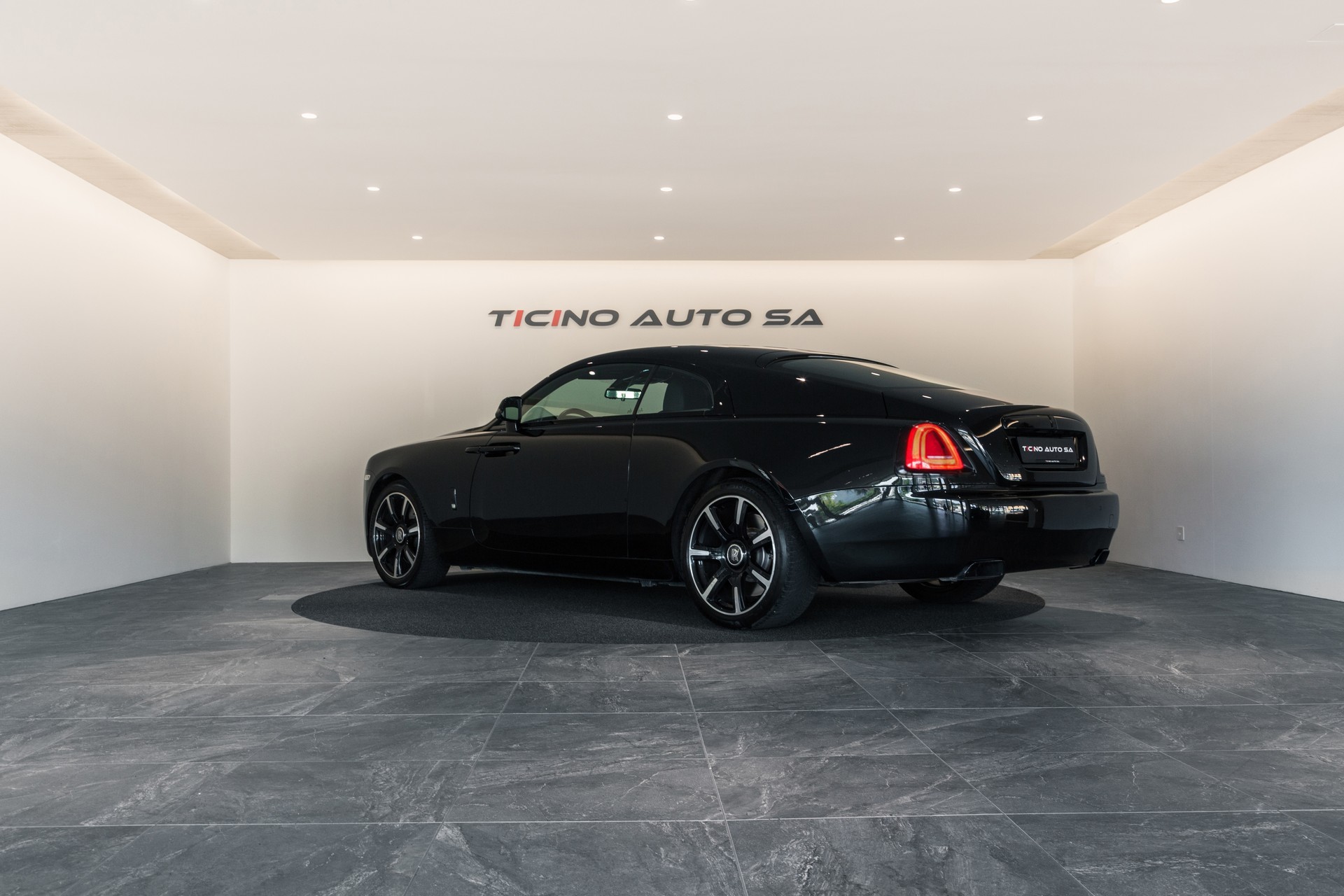 ROLLS-ROYCE Wraith 6.6 V12-showroom-element-2