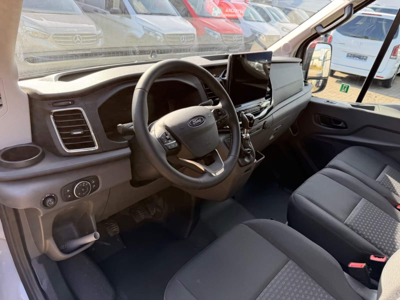 FORD Ford Transit 460 18 Sitzer Klima Kamera Tempomat-image-4