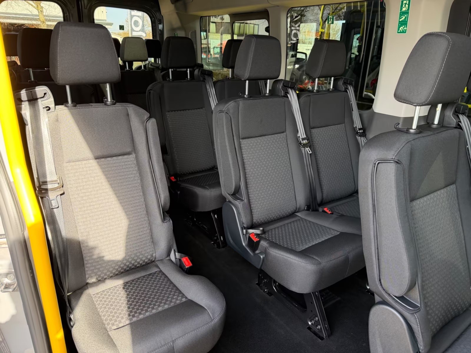 FORD Ford Transit 460 18 Sitzer Klima Kamera Tempomat-image-10