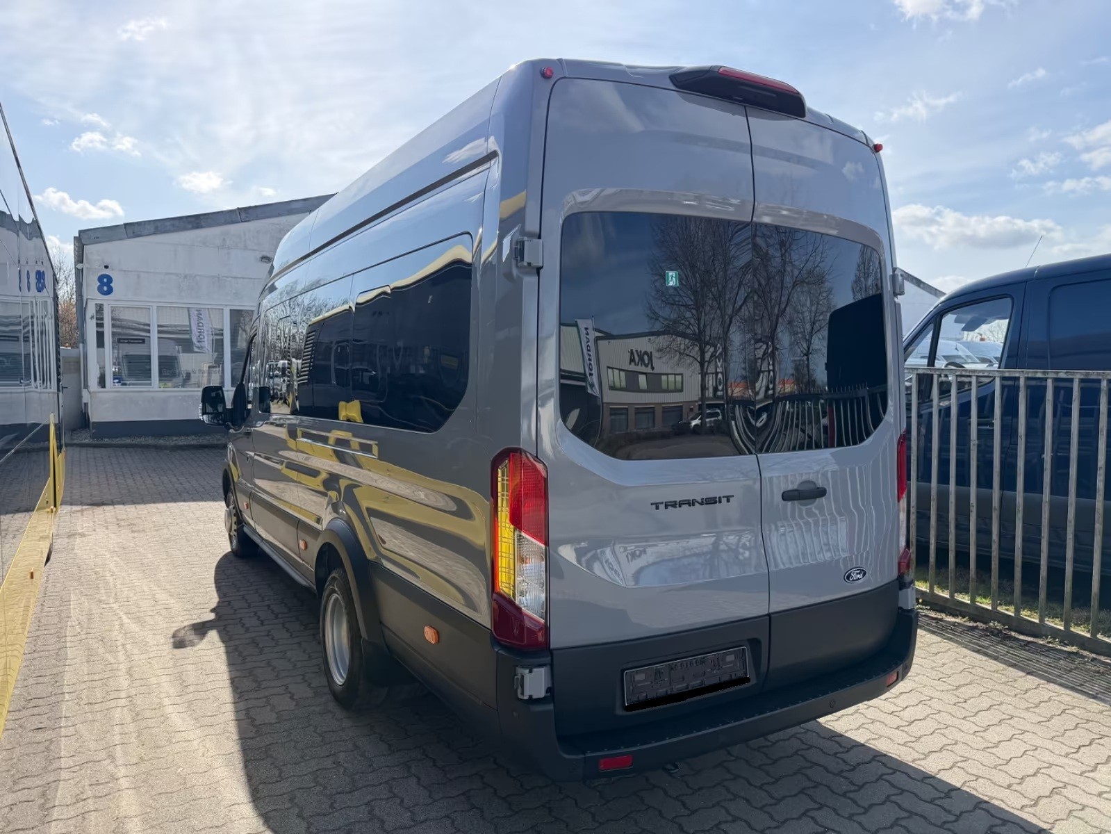 FORD Ford Transit 460 18 Sitzer Klima Kamera Tempomat-showroom-element-1