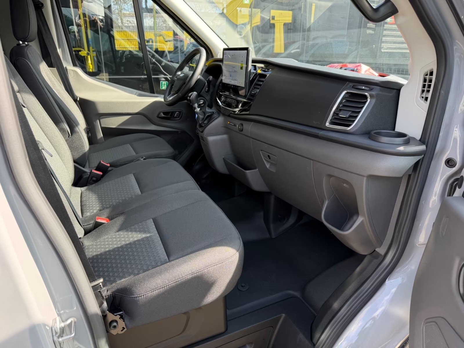 FORD Ford Transit 460 18 Sitzer Klima Kamera Tempomat-image-5