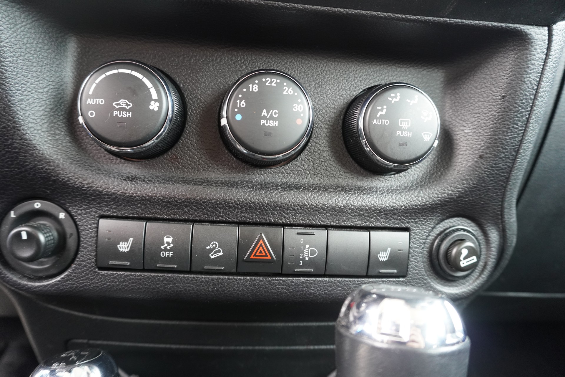 JEEP Wrangler 2.8 CRD Rubicon Recon Automatic hardtop-image-6