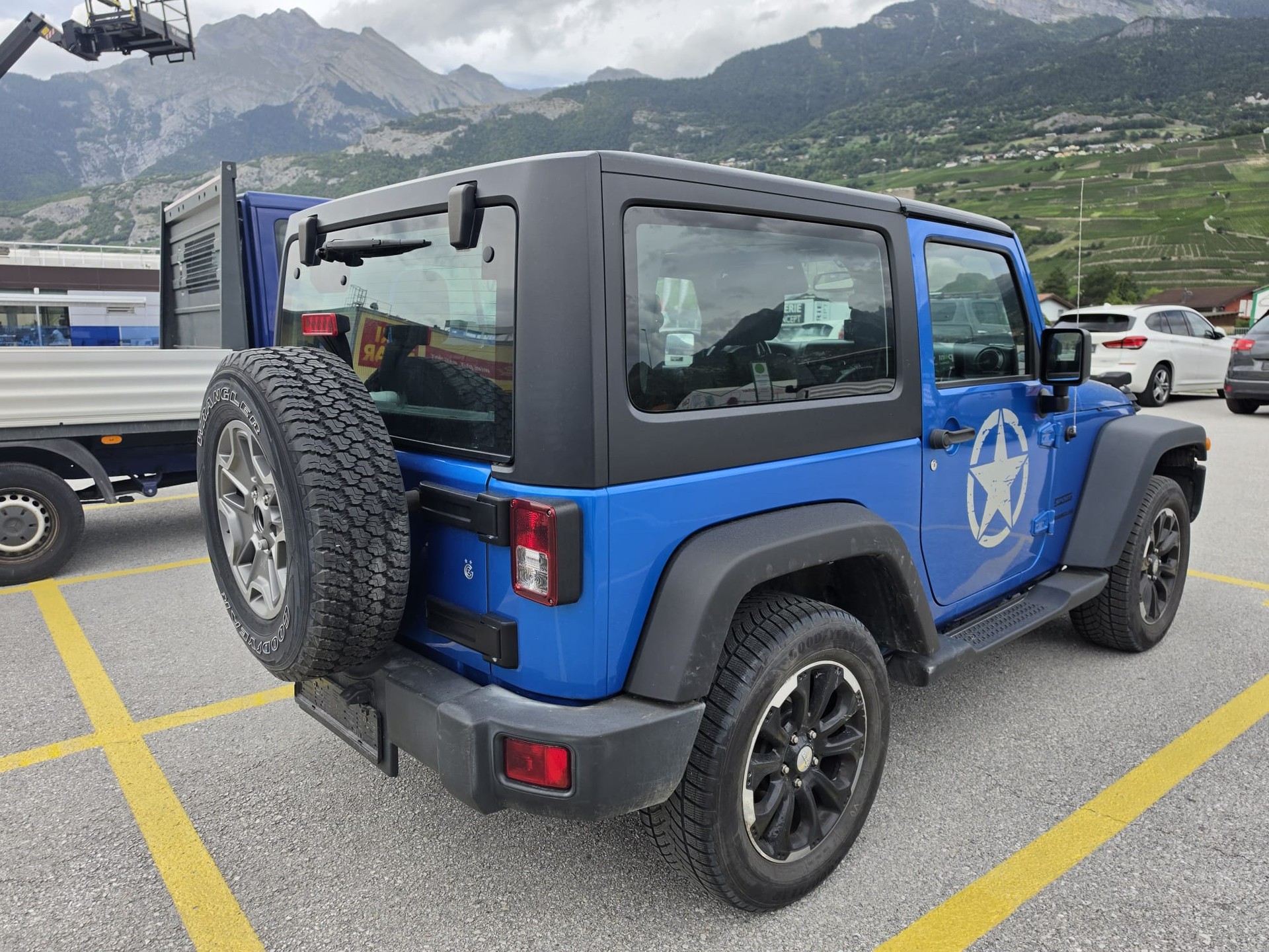 JEEP Wrangler 2.8 CRD Rubicon Recon Automatic hardtop-image-3