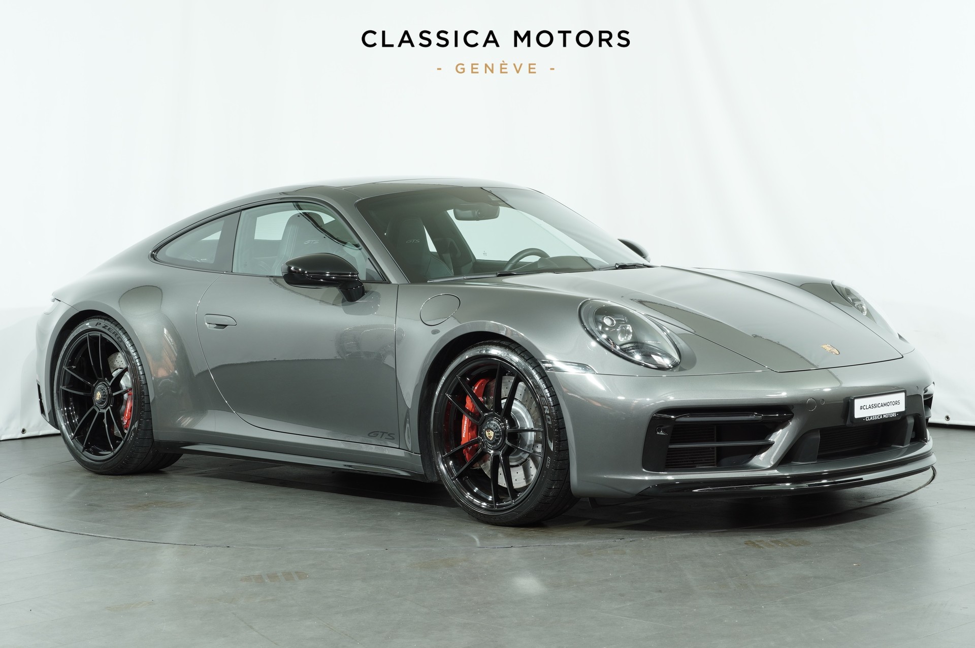 PORSCHE 911 Carrera 4 GTS PDK-image-1