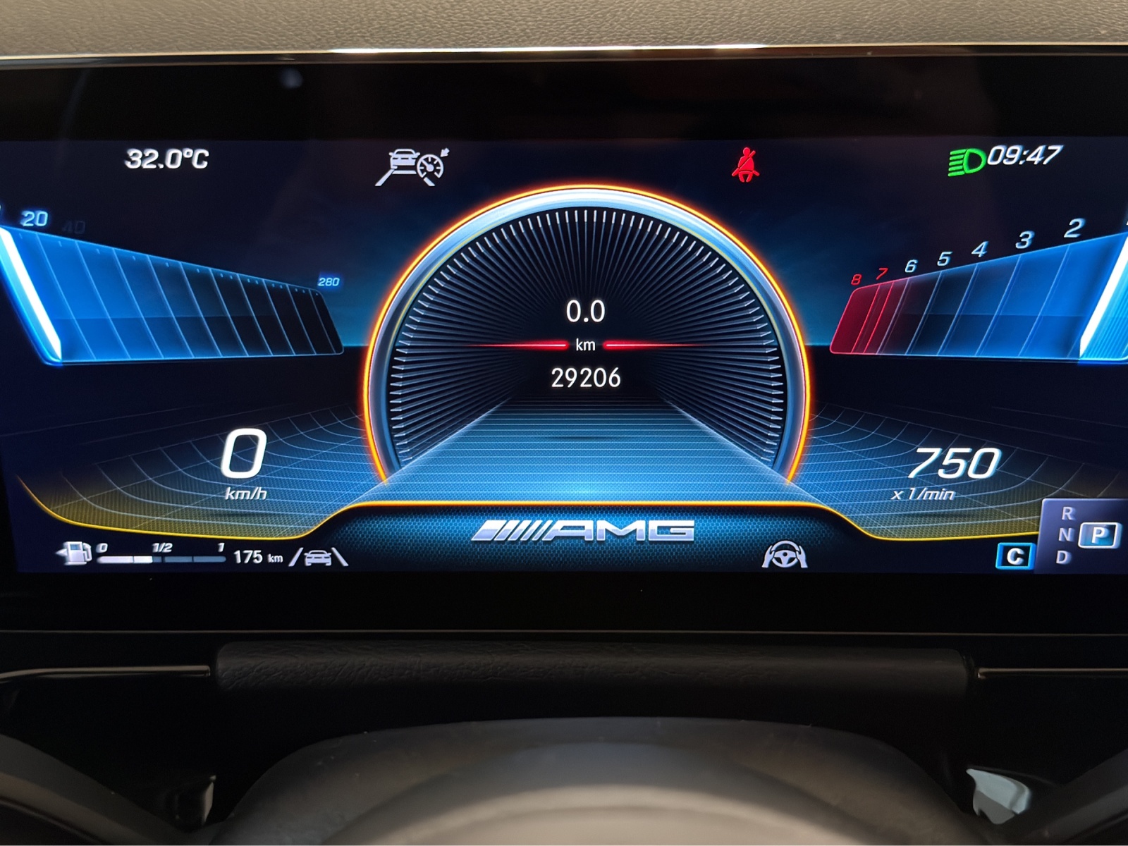 Image MERCEDES-BENZ GLA-35-AMG GLA 35 AMG 4Matic