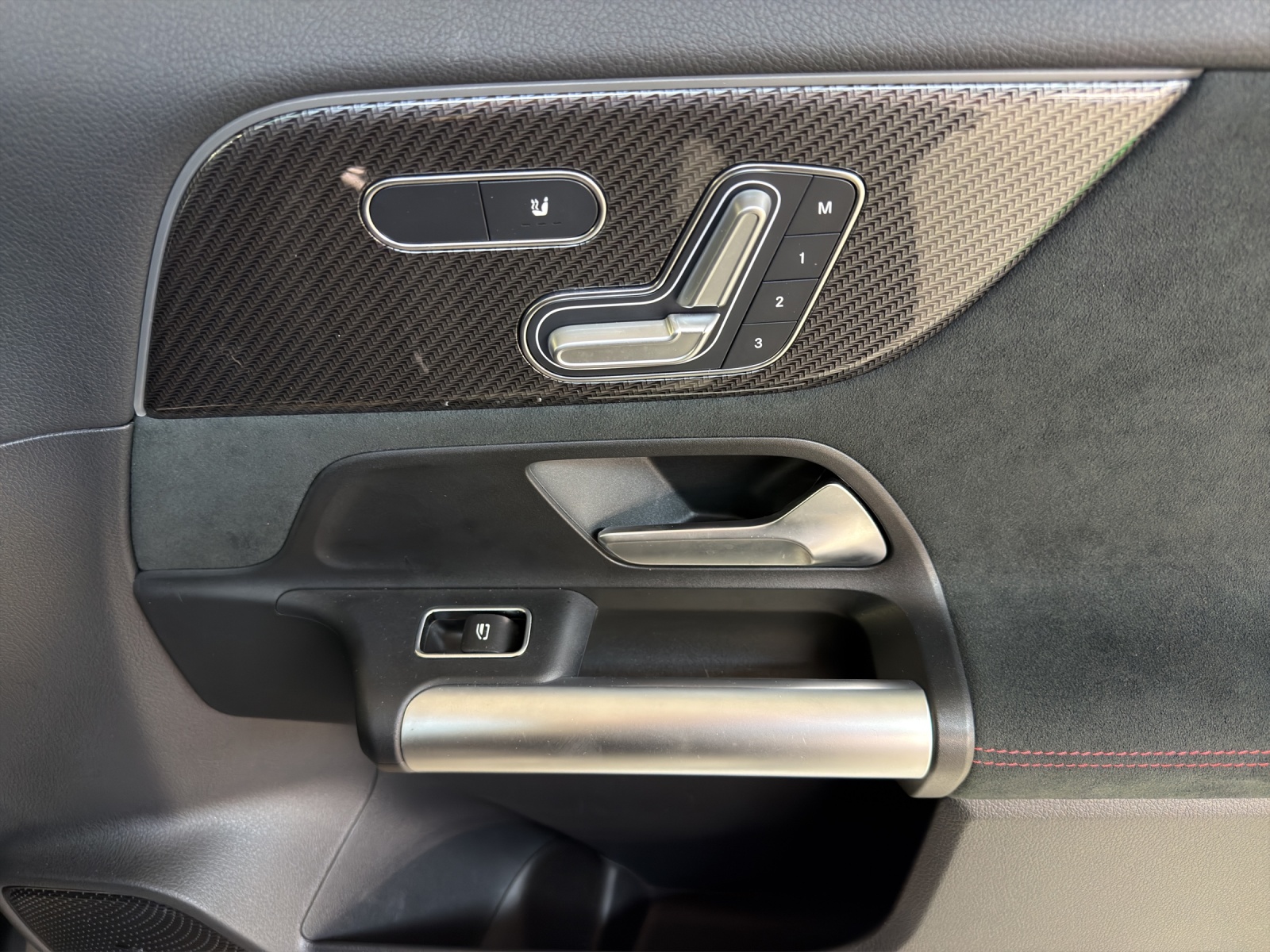 Image MERCEDES-BENZ GLA-35-AMG GLA 35 AMG 4Matic