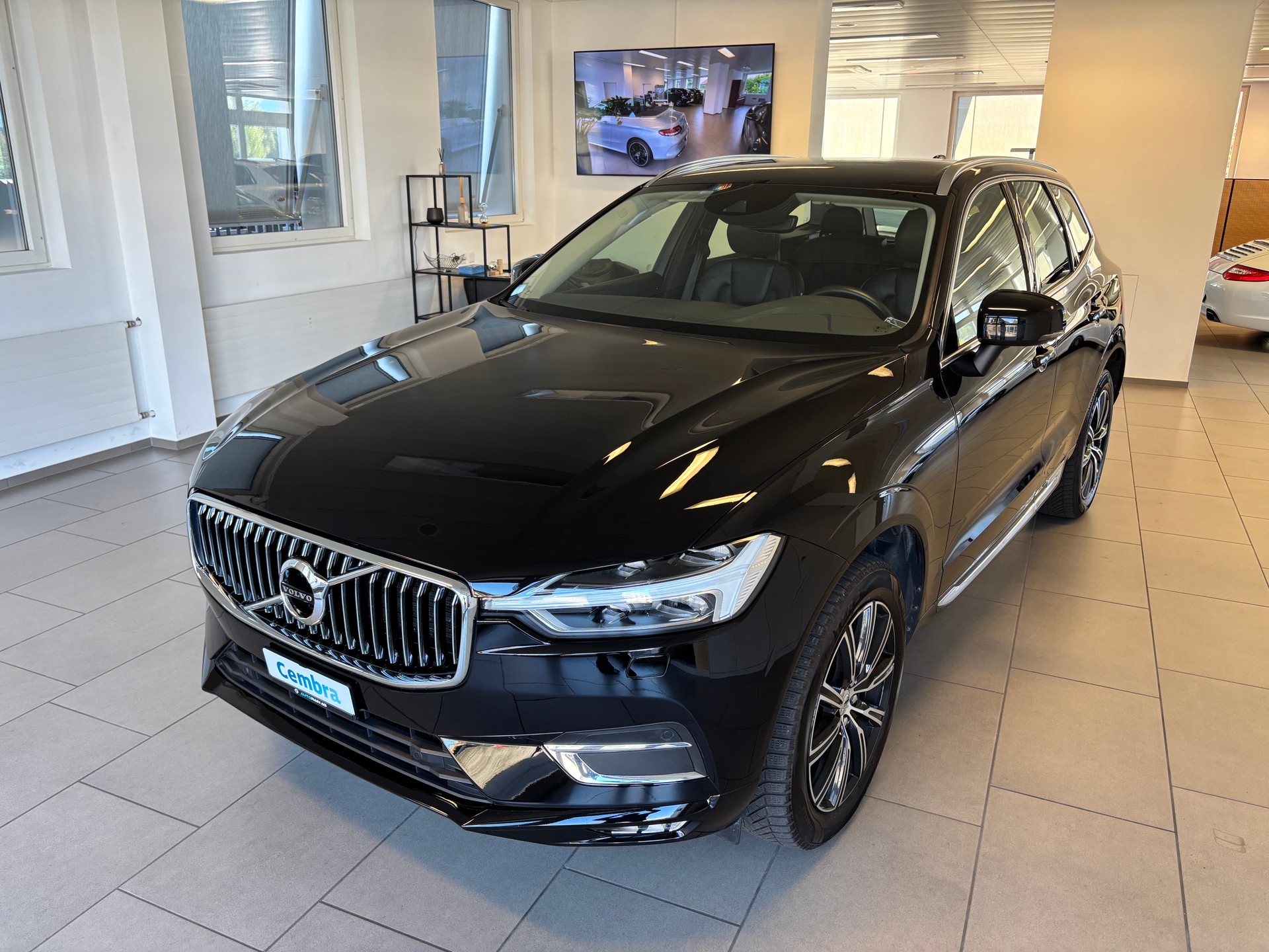 VOLVO XC60 D4 AWD Inscription Geartronic-image-0