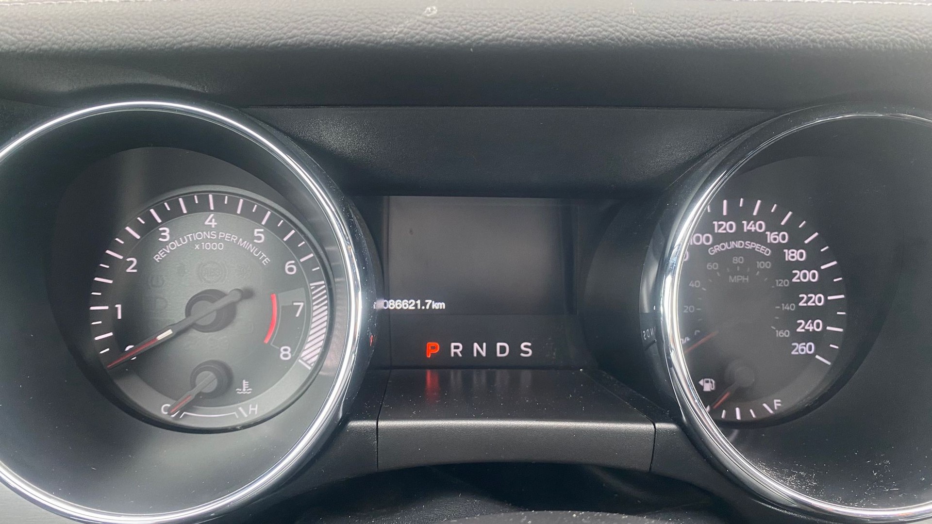 FORD Mustang Fastback 5.0 V8 GT Black Shad Ed. Automat-image-10