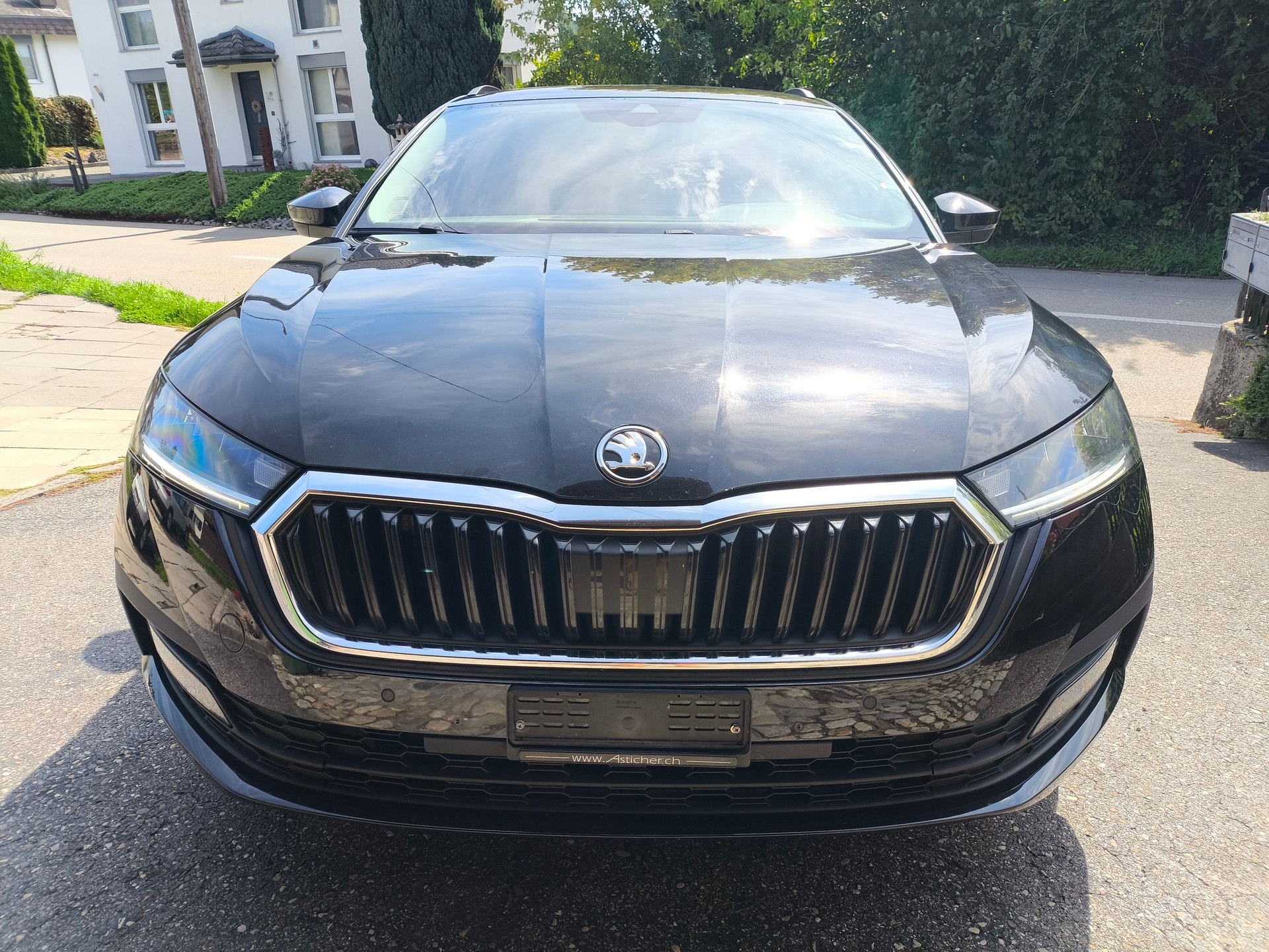 SKODA Octavia Combi 2.0 TDI DSG Ambition 4x4-image-0
