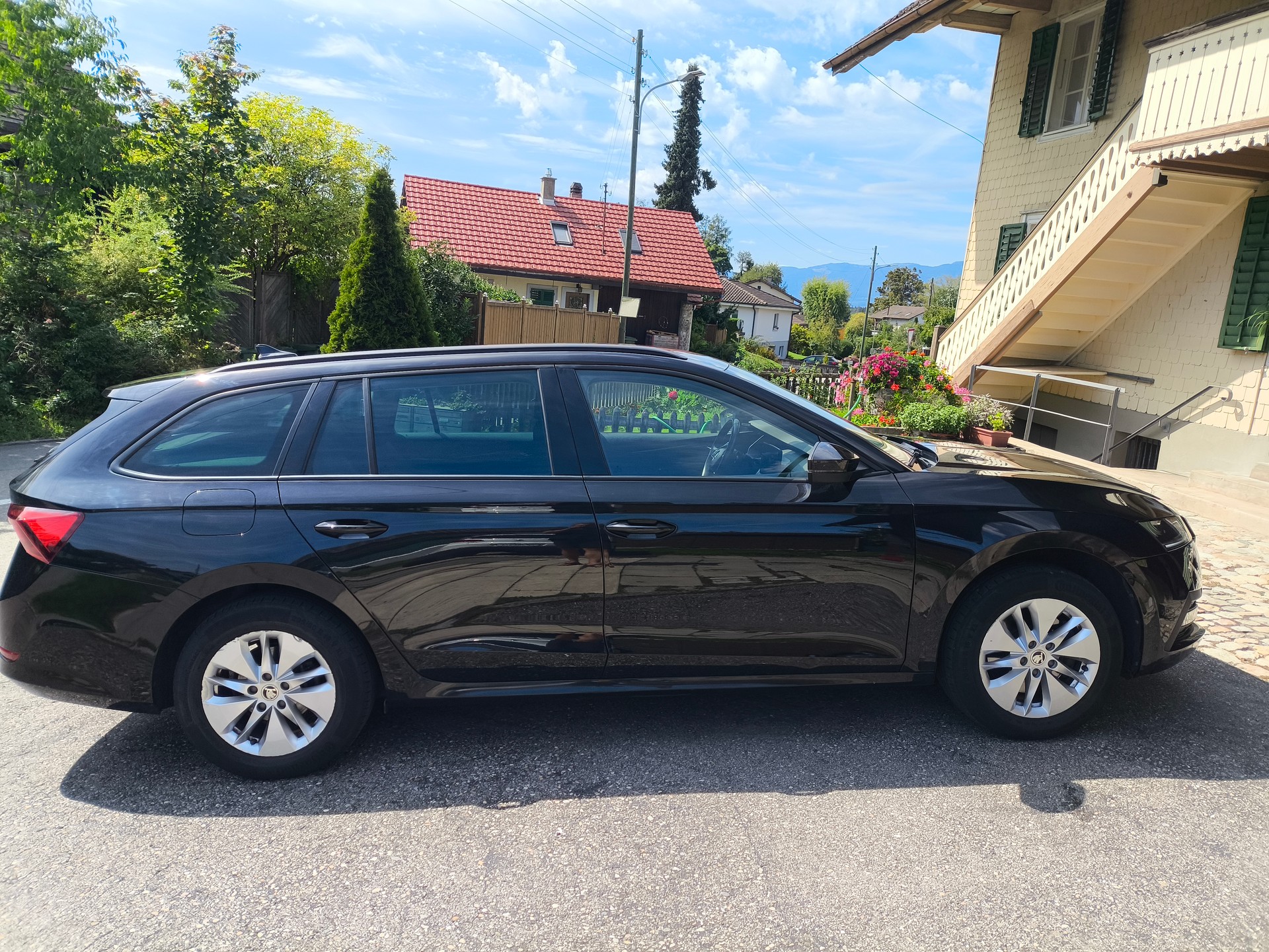 SKODA Octavia Combi 2.0 TDI DSG Ambition 4x4-image-3