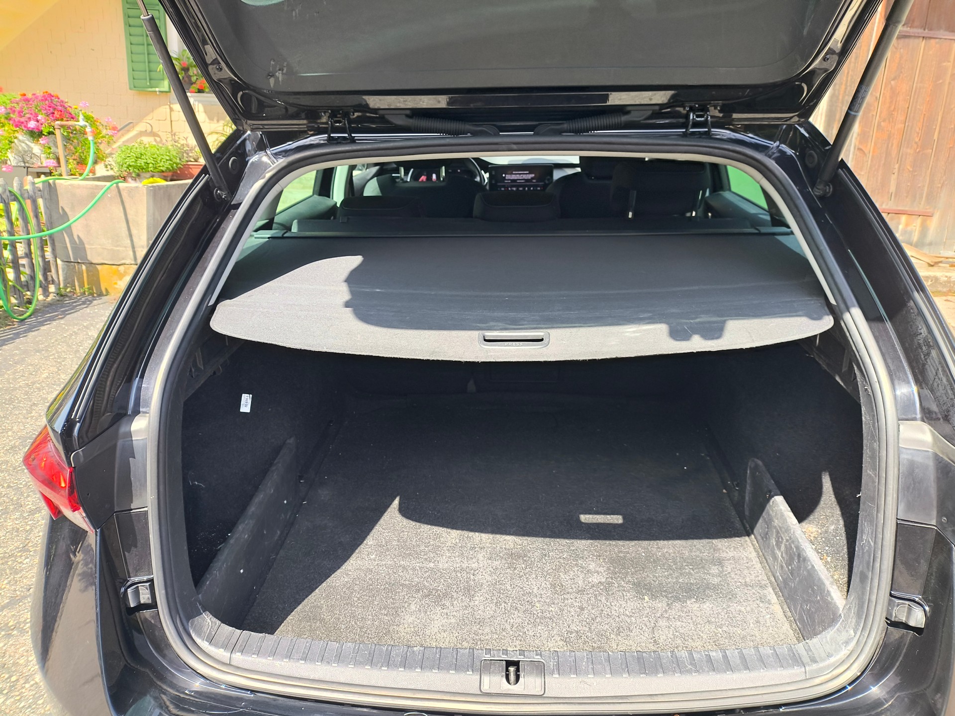 SKODA Octavia Combi 2.0 TDI DSG Ambition 4x4-image-8