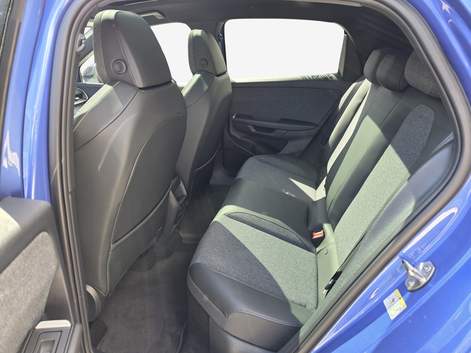 VW ID.Polo 52 kWh Style Edition One Plus-image-11
