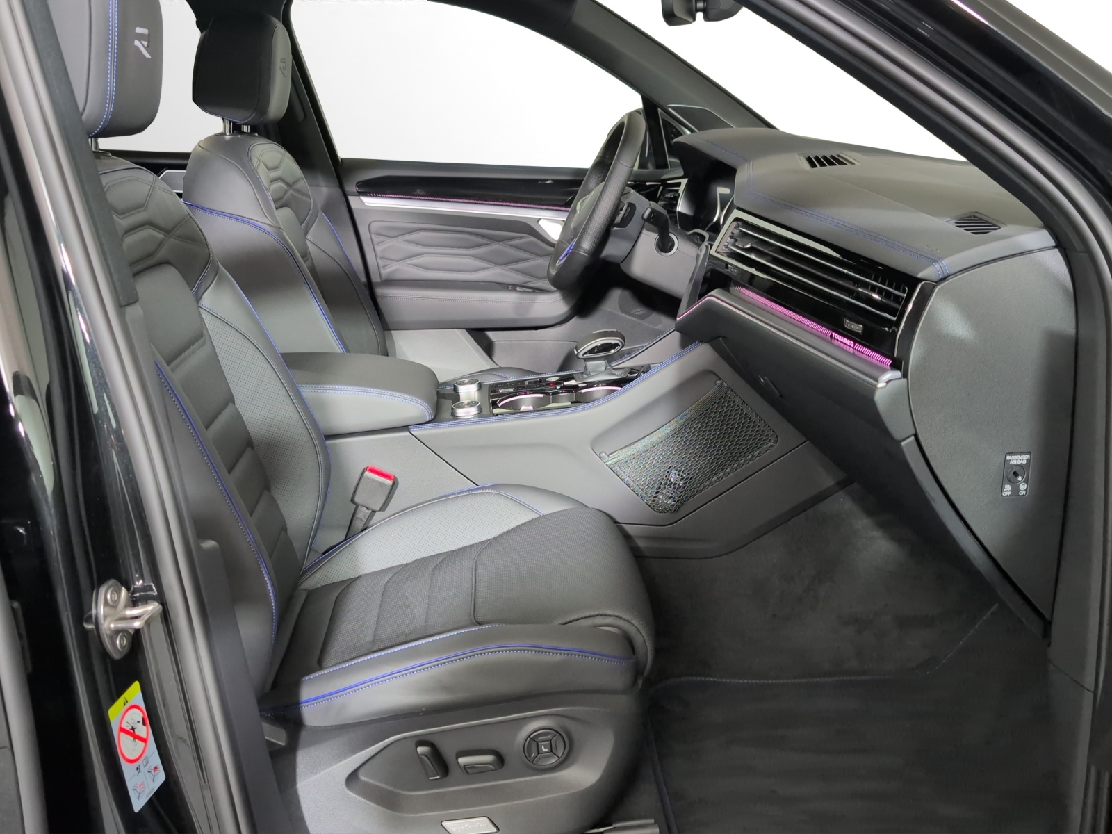VW Touareg 3.0 TSI eHybrid United Tiptronic-image-6