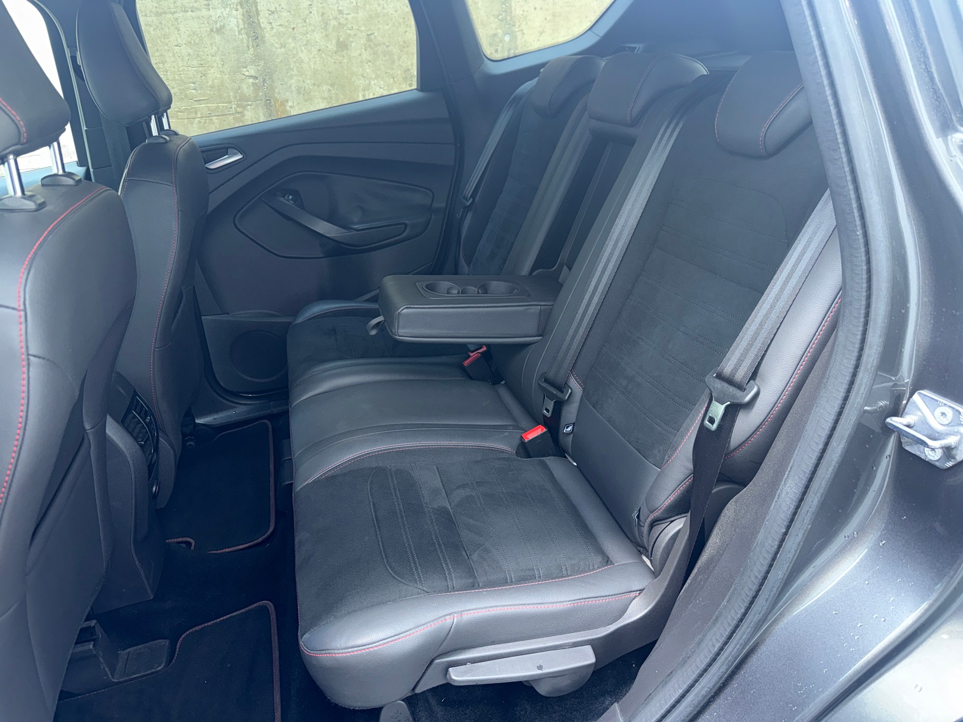 FORD *** TOP ZUSTAND *** Kuga 1.5 SCTi ST Line High 4WD Automatic *** FRISCH MFK & SERVICE ***-image-9