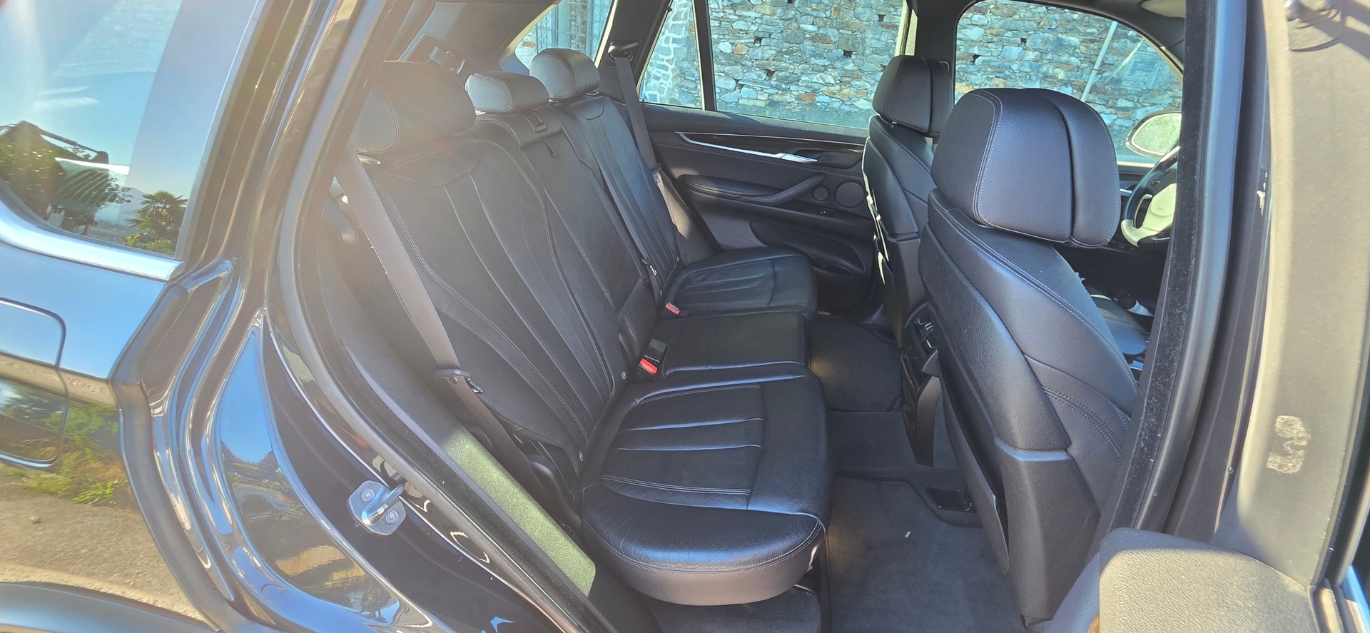 BMW X5-image-10