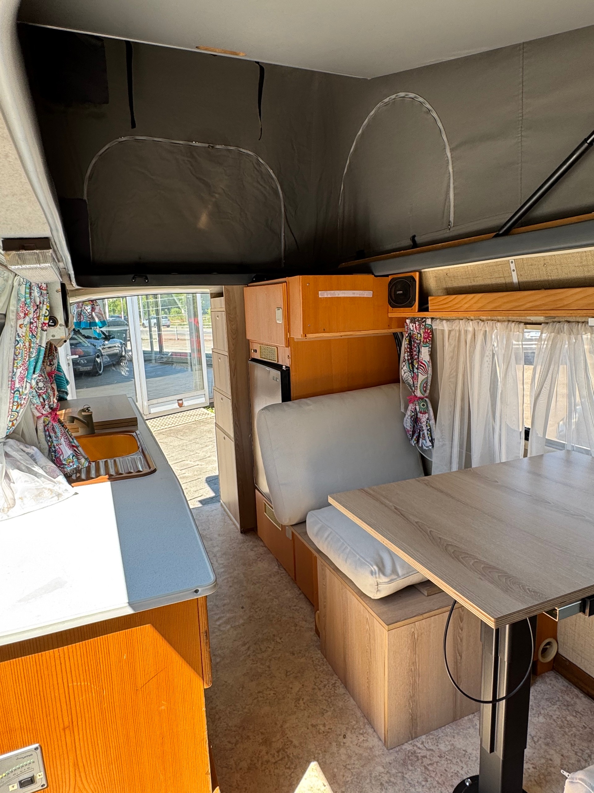 TOYOTA 2.4 CAMPER-image-12