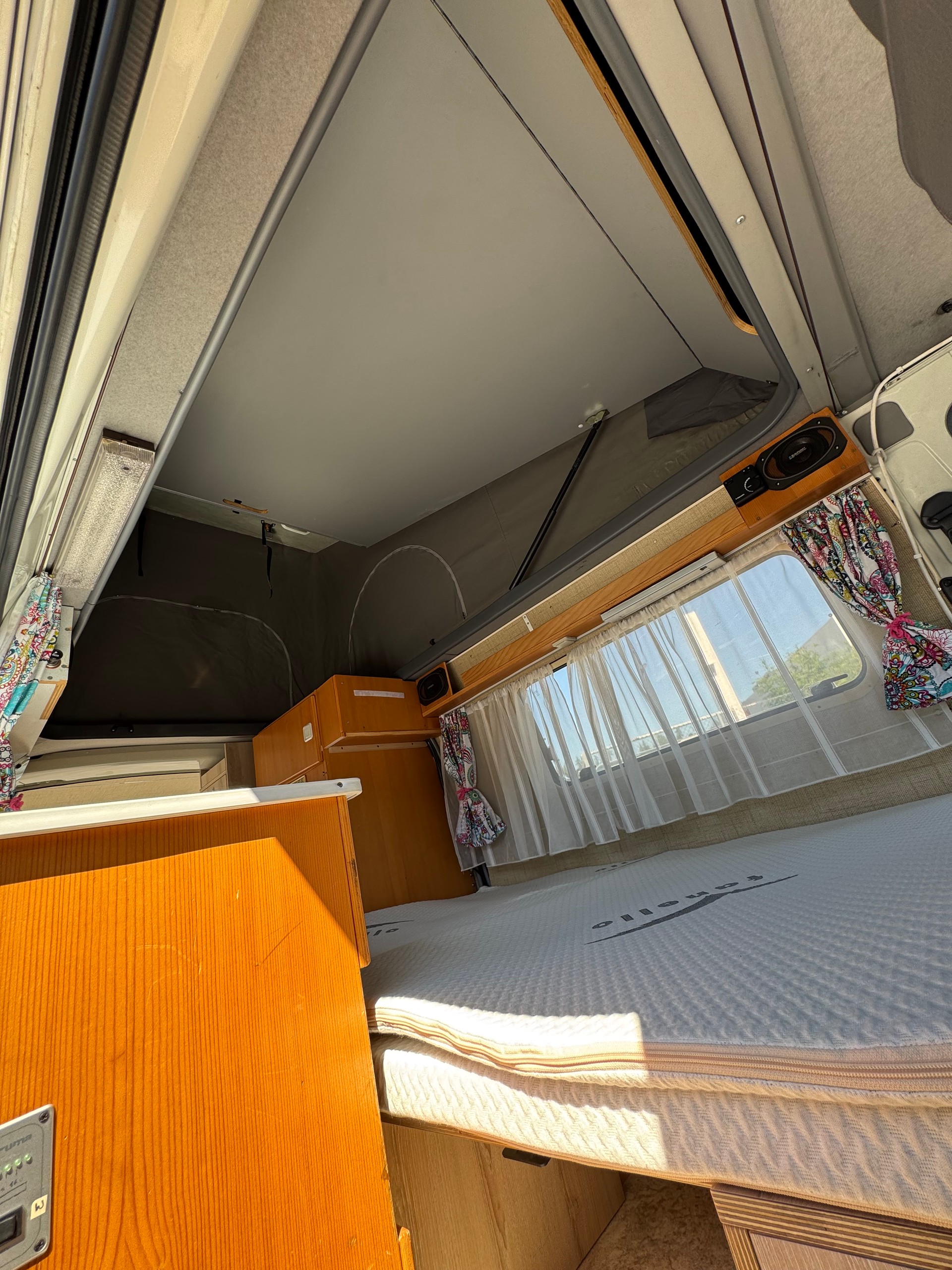 TOYOTA 2.4 CAMPER-image-10