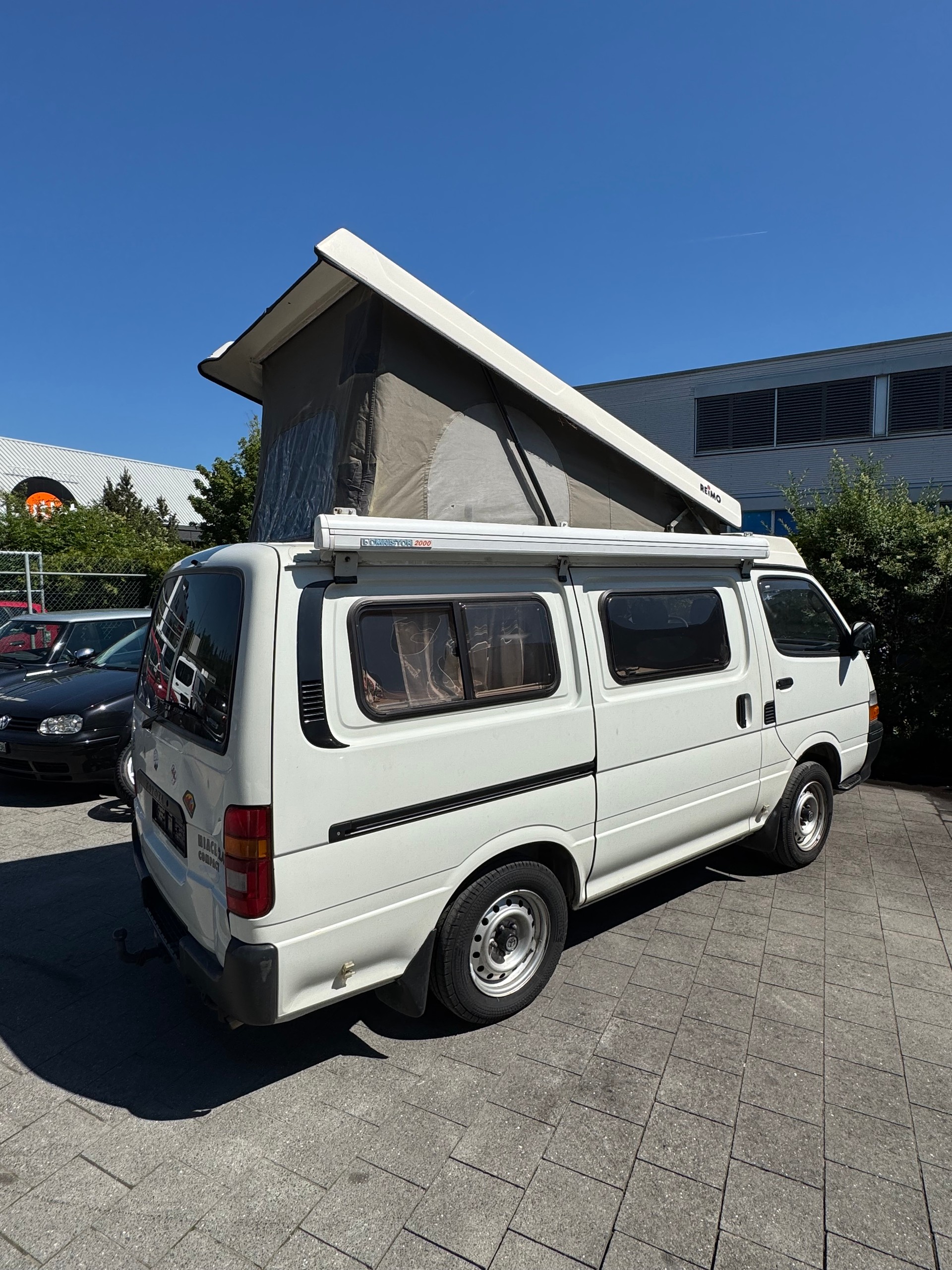 TOYOTA 2.4 CAMPER-image-3