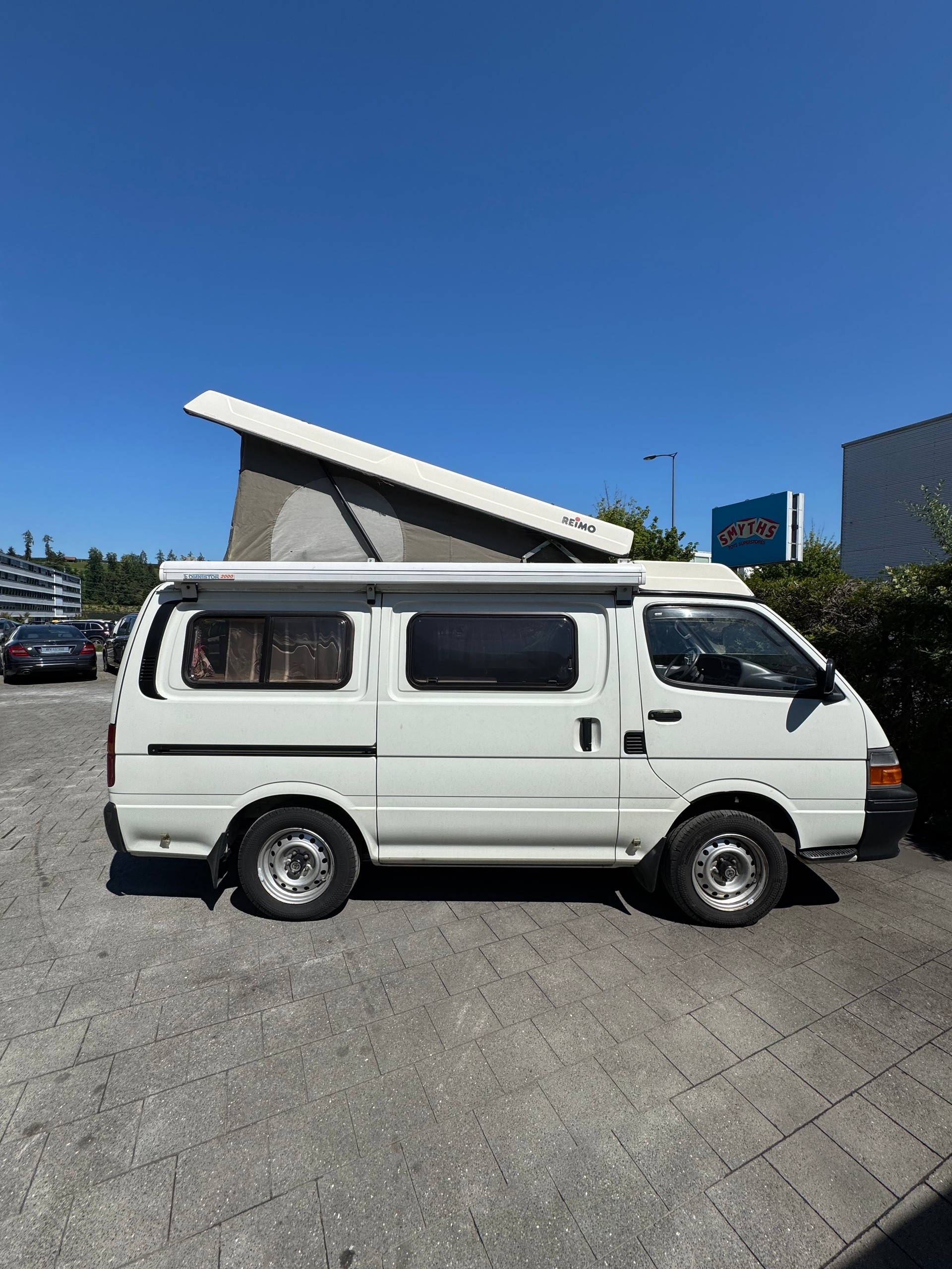 TOYOTA 2.4 CAMPER-image-1