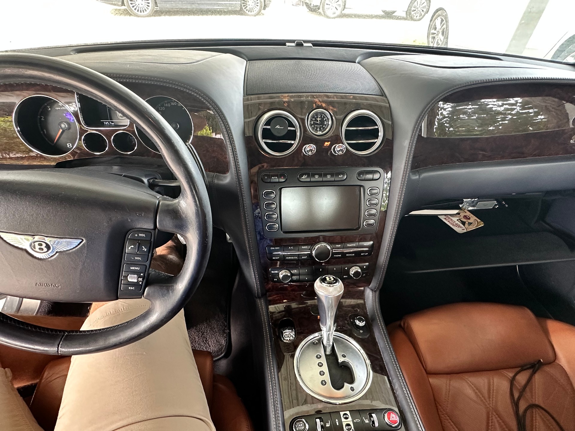 BENTLEY CONTINENTAL-image-5