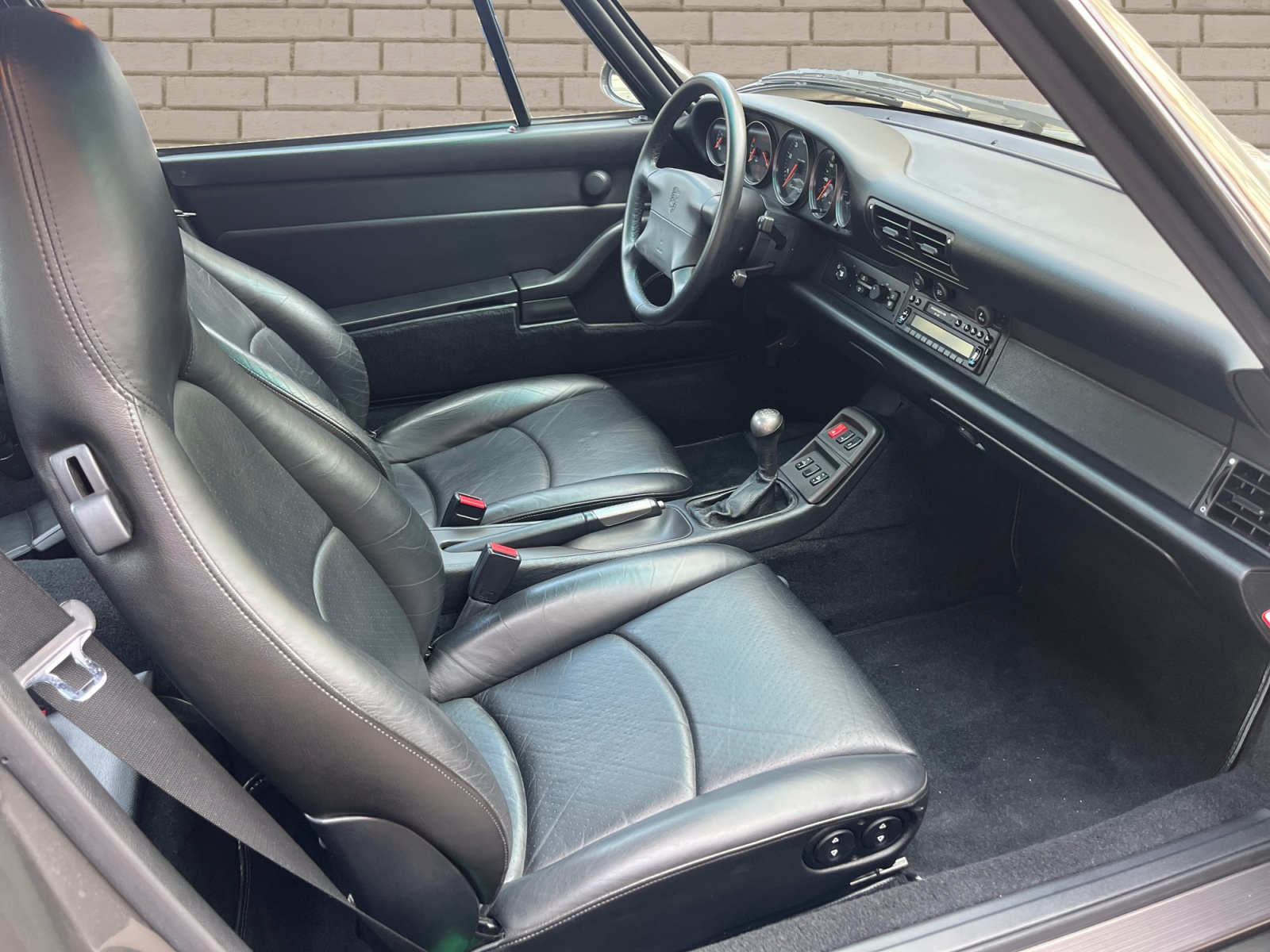 PORSCHE 911 Carrera S * absolute Rarität * nur ca. 6'900 wurden produziert * komplette Historie *-image-11