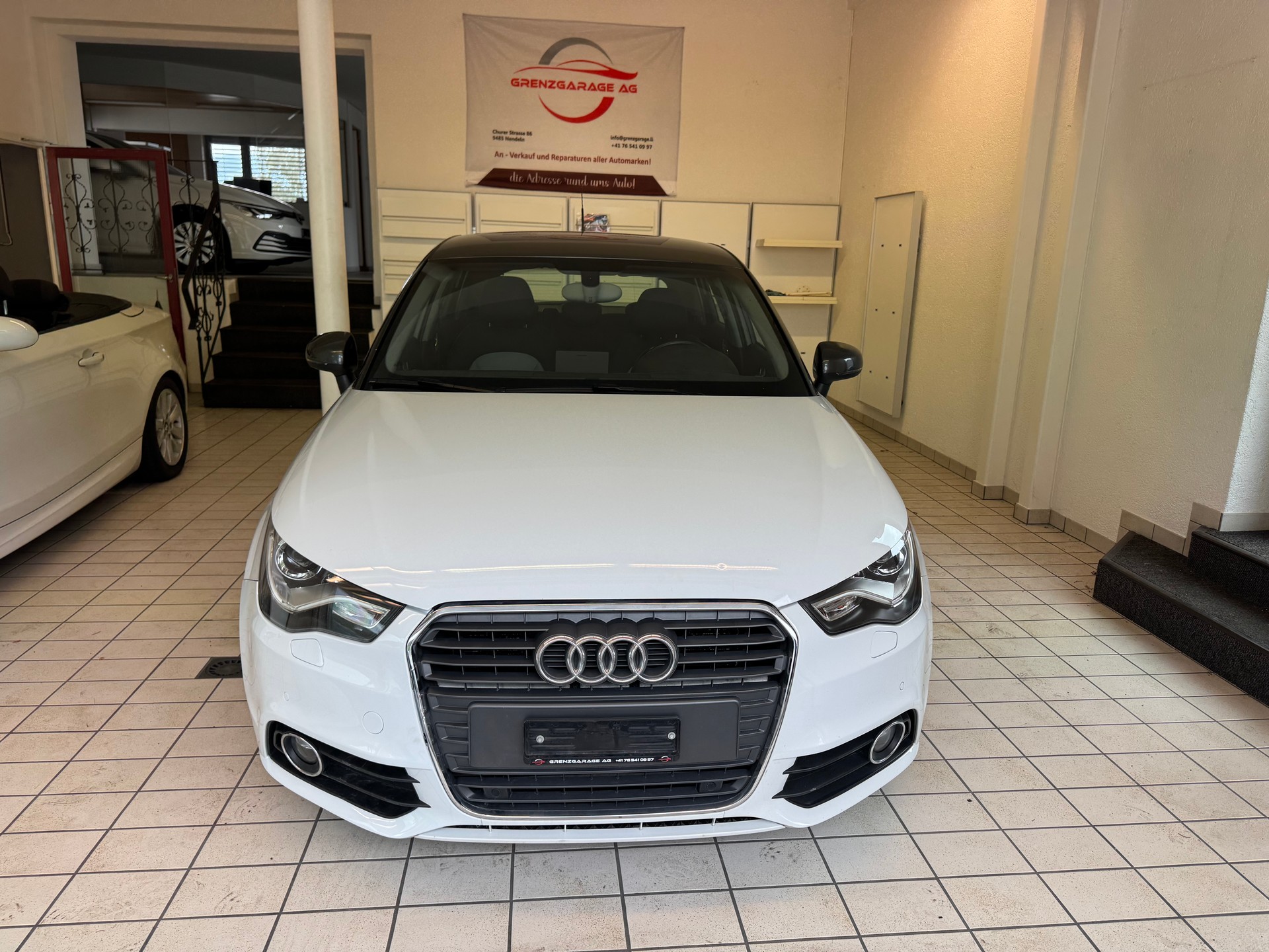AUDI A1 Sportback 1.6 TDI Attraction DSG-image-0
