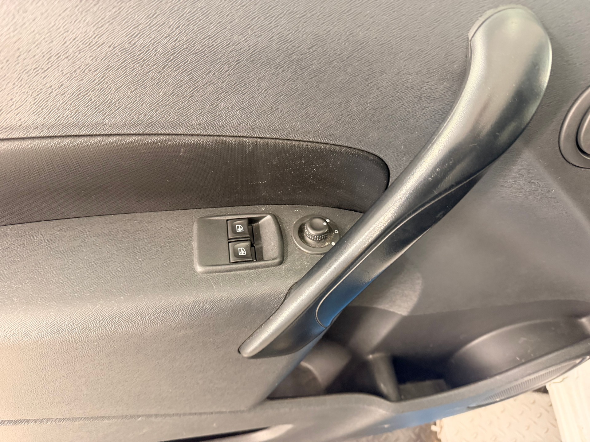 RENAULT Kangoo Medium TCe 115 ENERGY Business-image-8