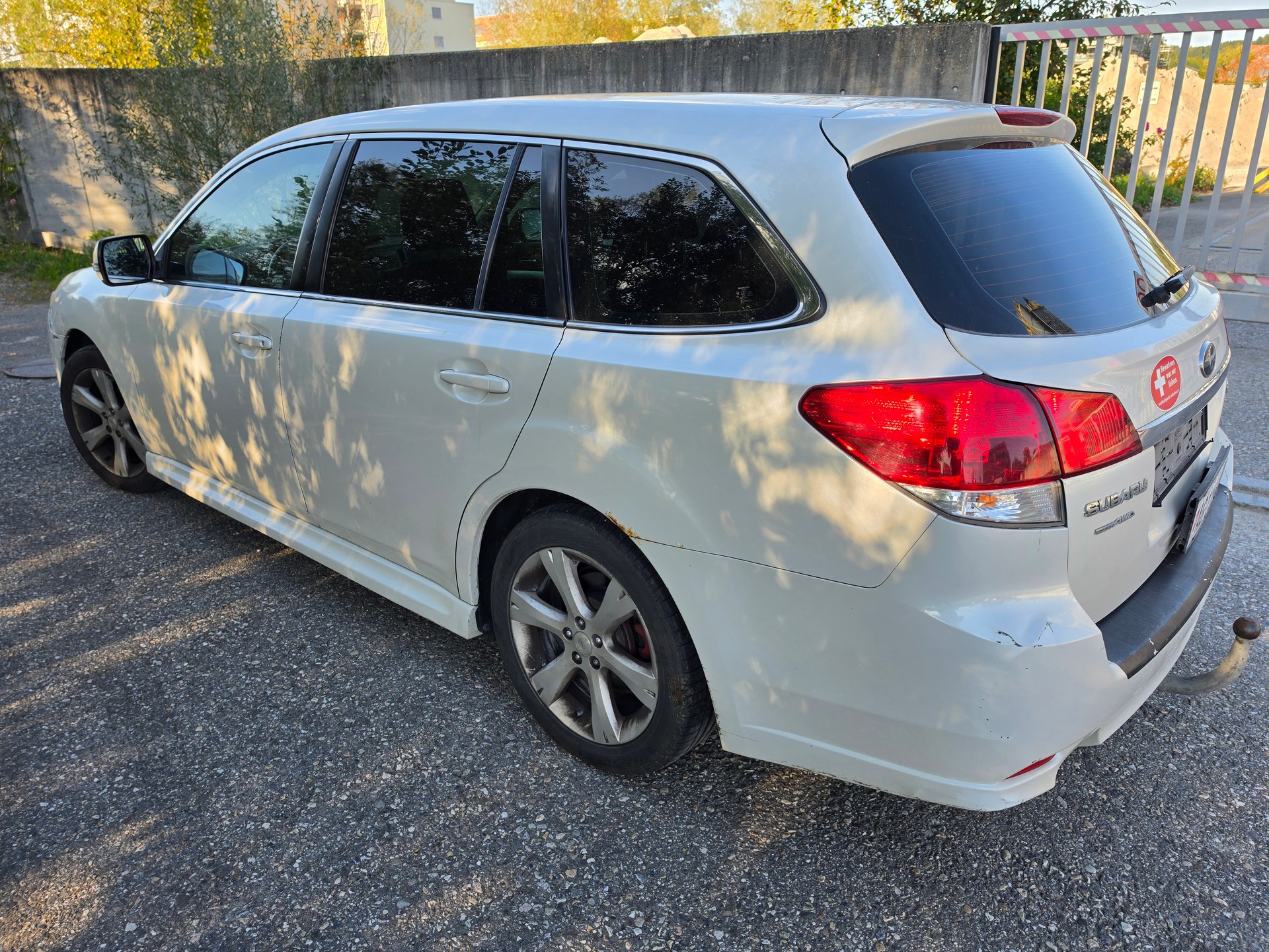 SUBARU Legacy 2.0i Limited AWD Lineartronic-image-5