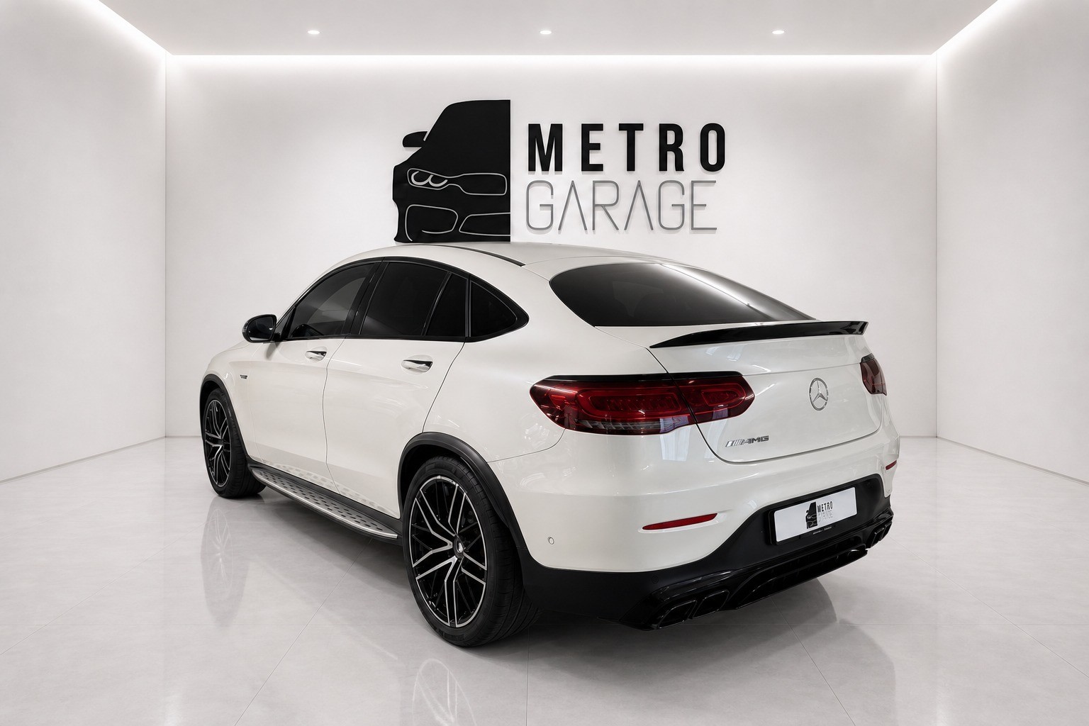 MERCEDES-BENZ GLC Coupé 43 AMG 4Matic 9G-Tronic-image-2