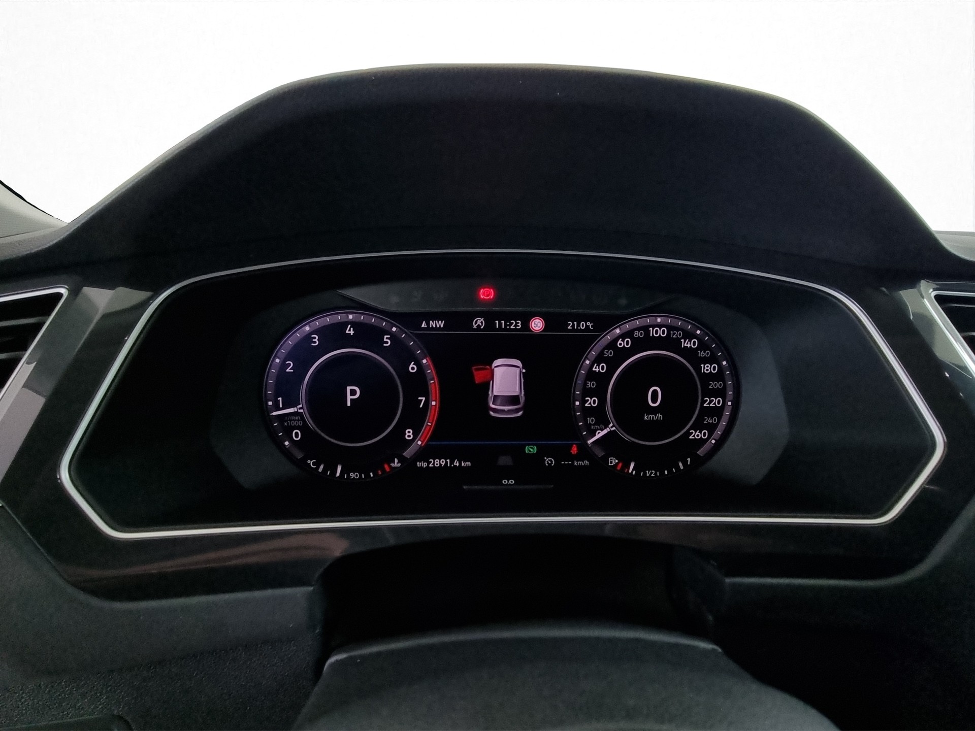 VW Tiguan 1.4 TSI Comfortline DSG-image-10