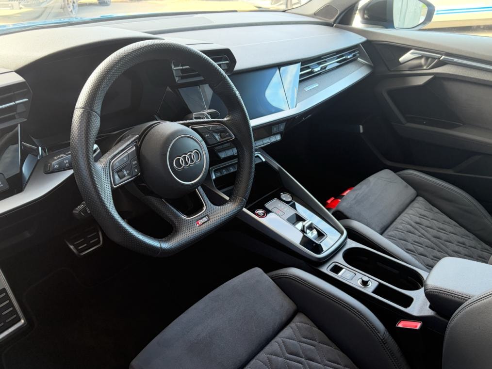 AUDI RS3 Sportback 2.5 TSi quattro-image-3