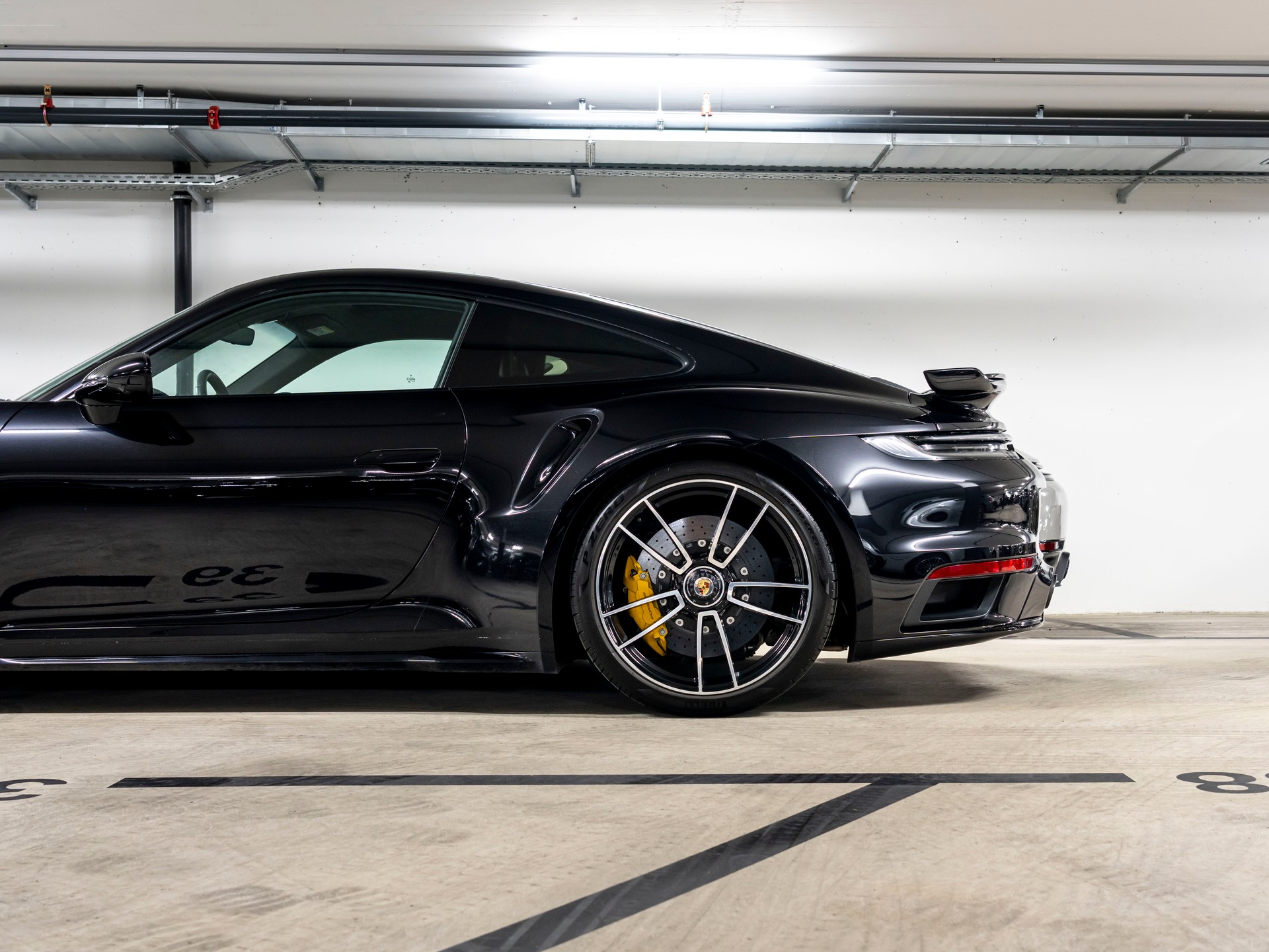 PORSCHE 911 Turbo S PDK-image-6